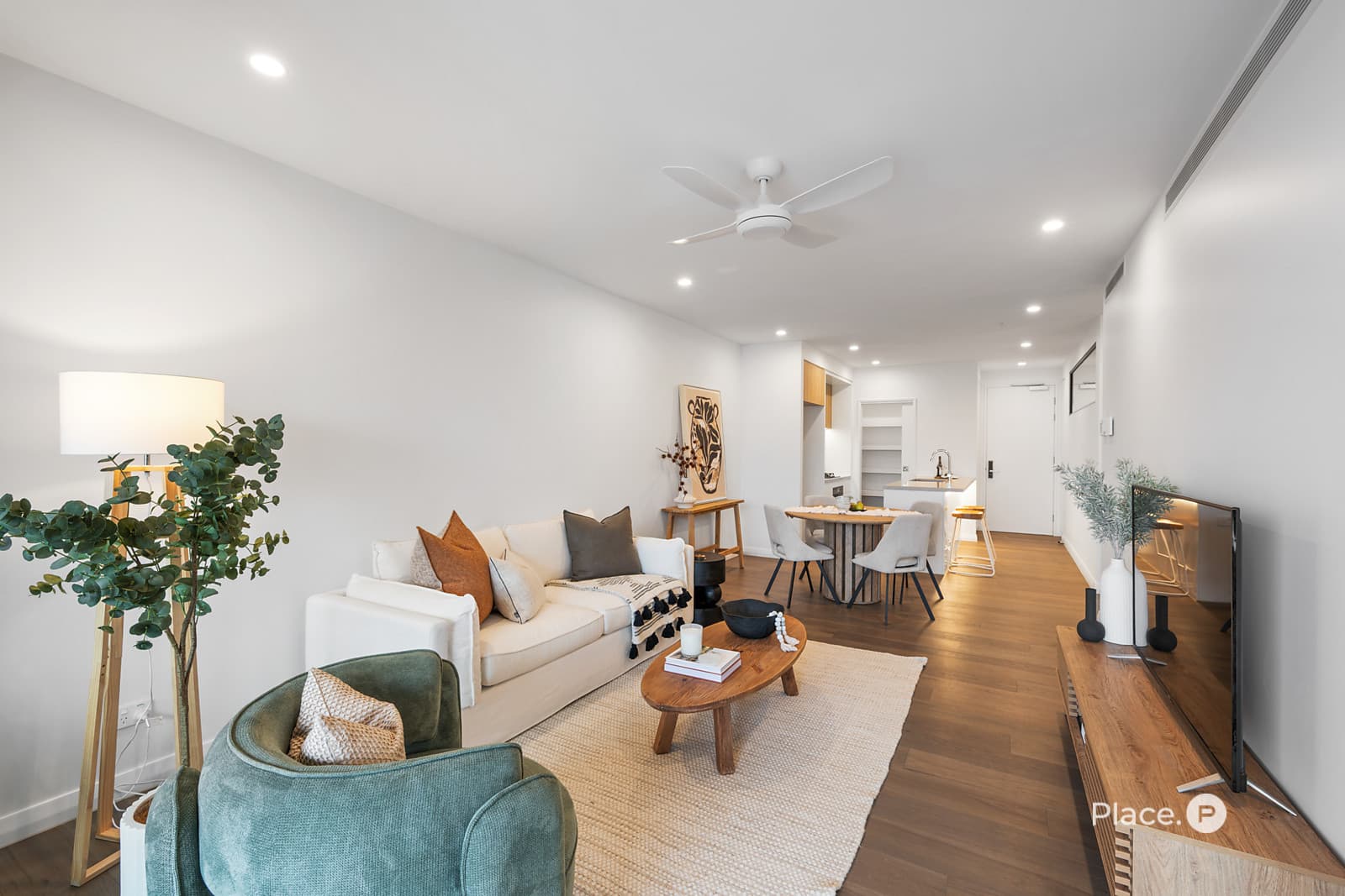 603/10 Kurilpa Street, West End — photo 1 of 5