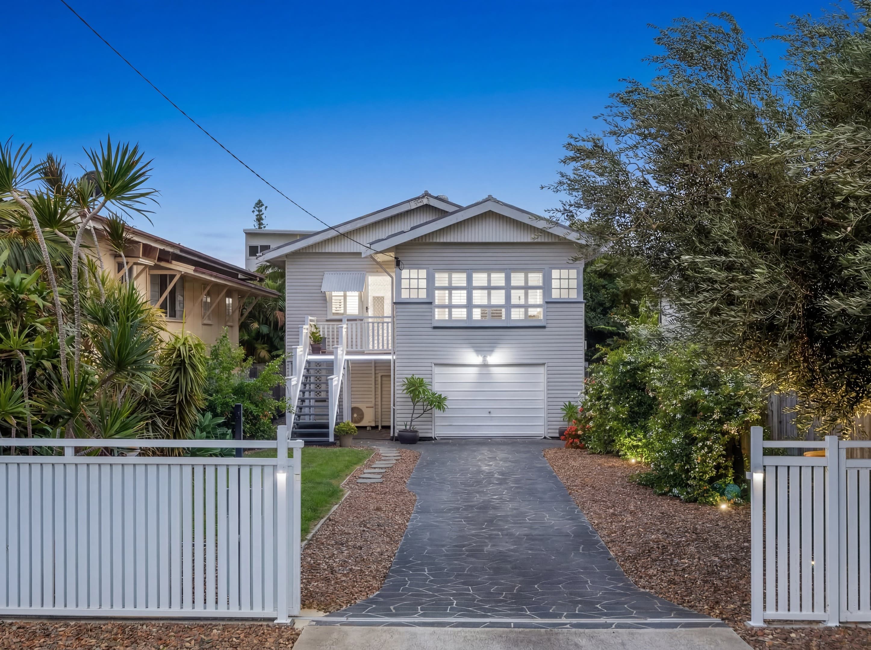 156 Prince Edward Parade, Scarborough - Image 1