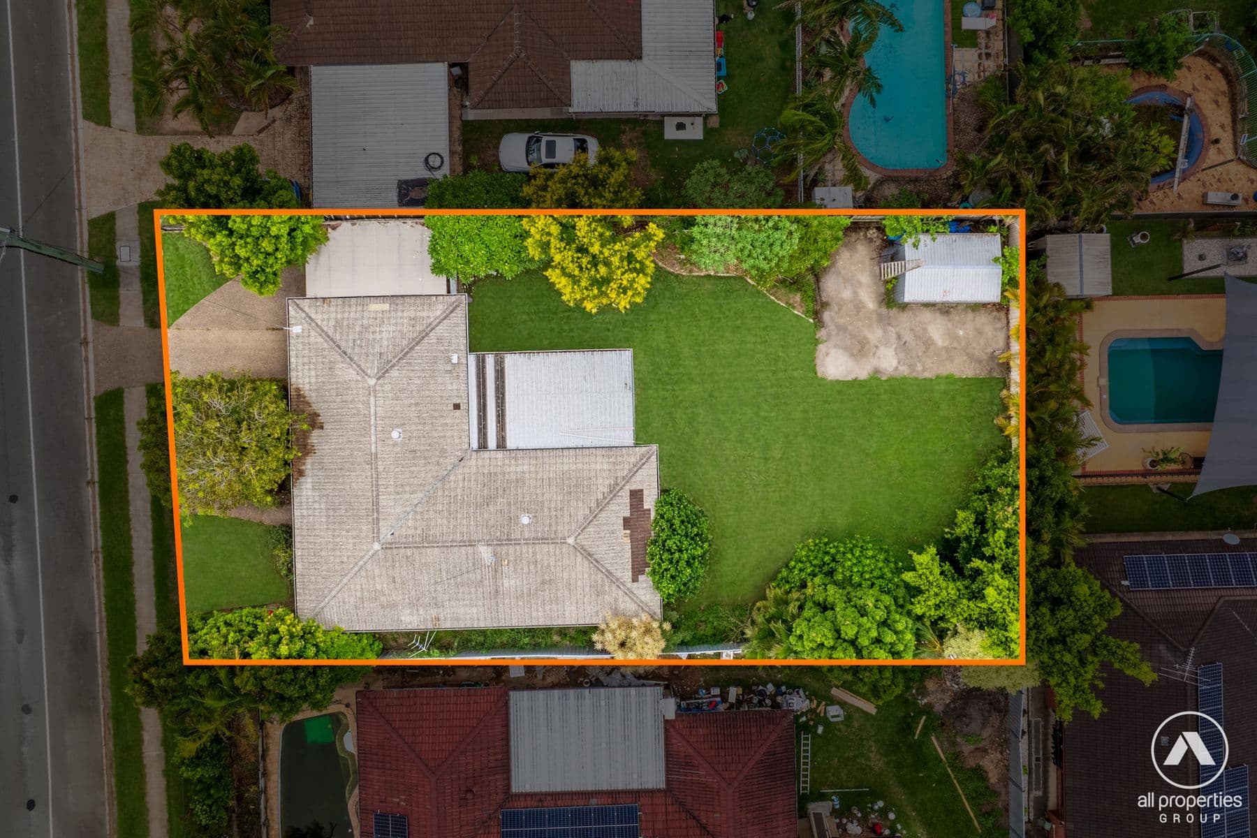 121 Emerald Drive, Regents Park - Image 1