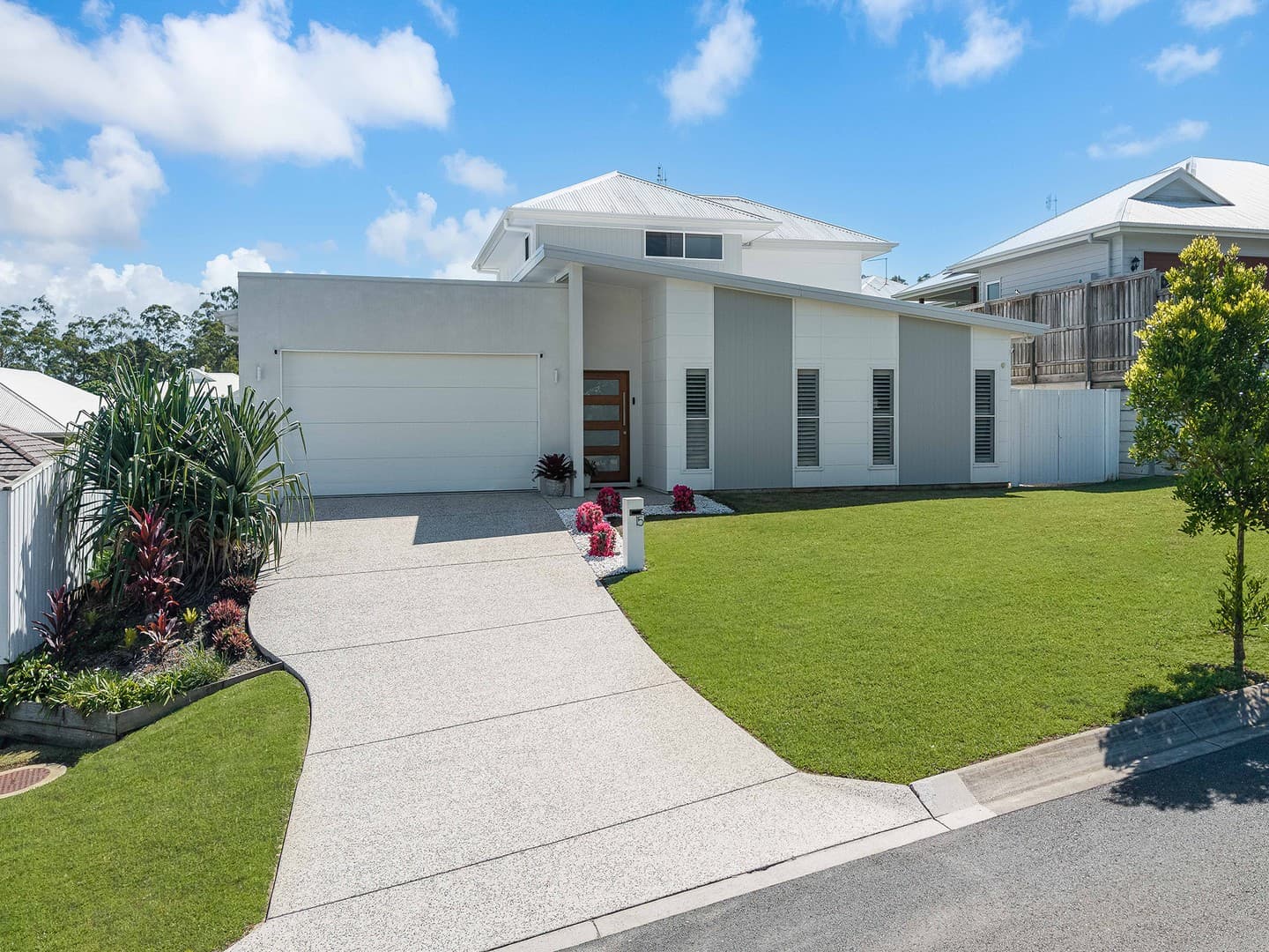 15 Skyline Circuit, Palmwoods - Image 1