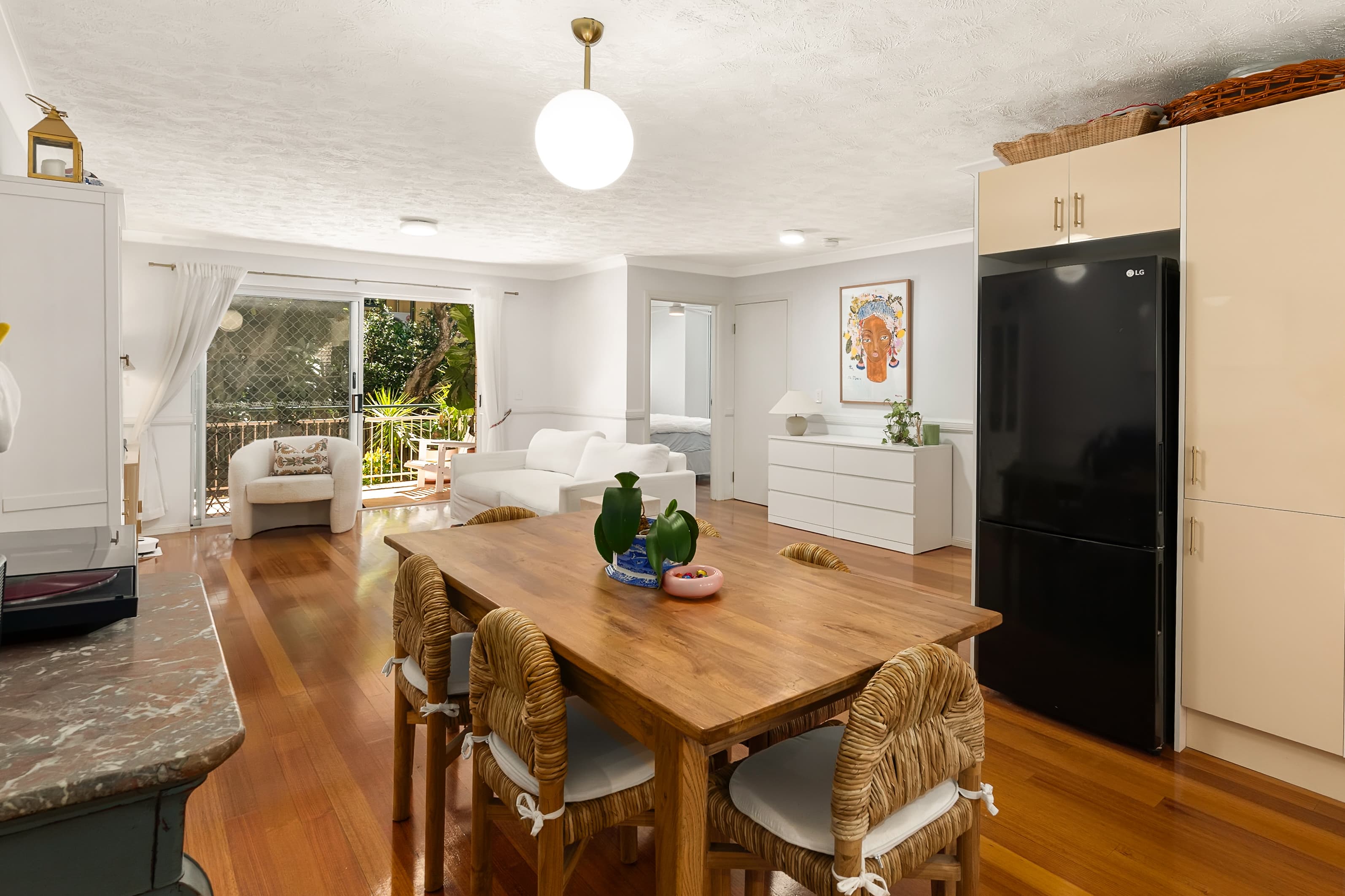 2/56 London Road, Clayfield, Clayfield — photo 1 of 5