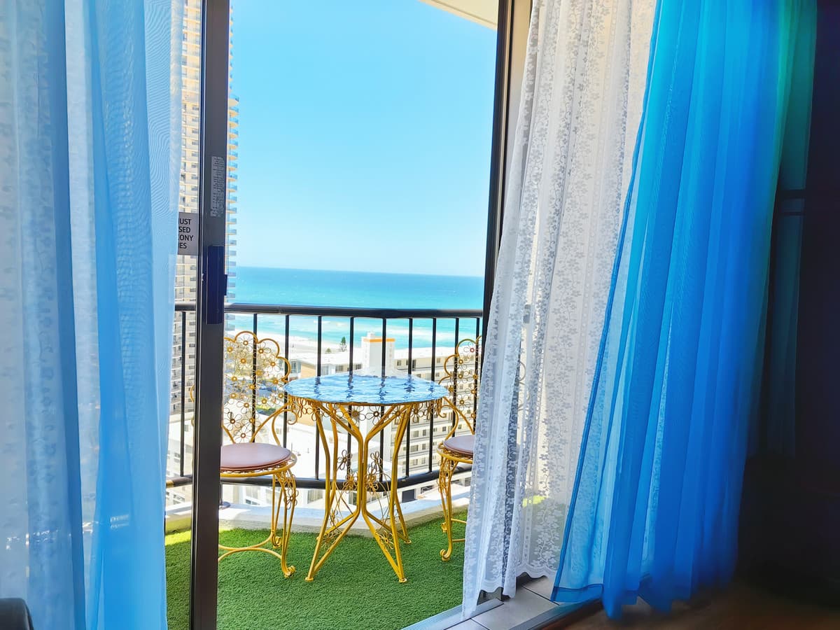 1304/22 View Avenue, Surfers Paradise — photo 1 of 5