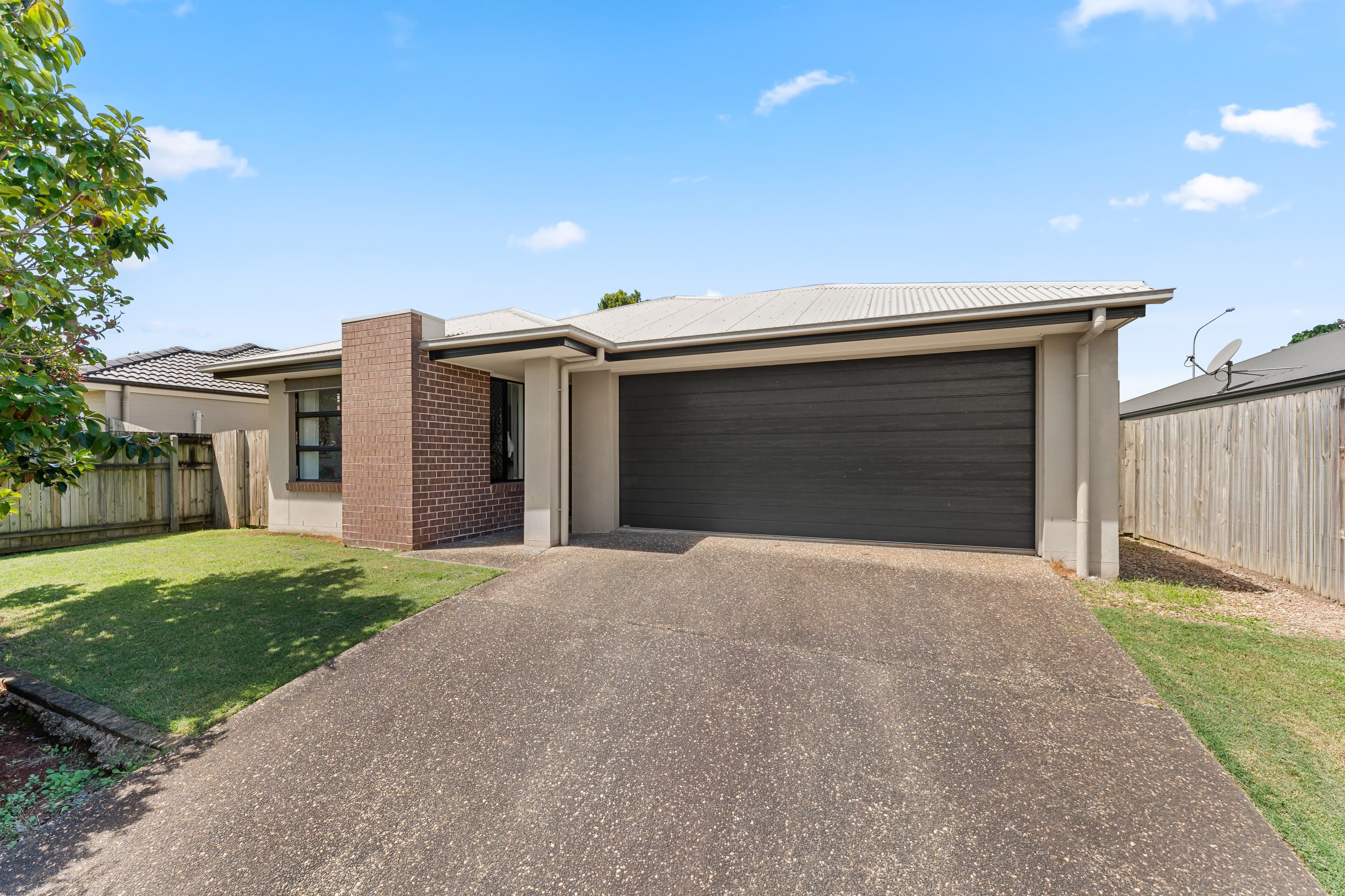 142 Bankswood Drive, Redland Bay - Image 1