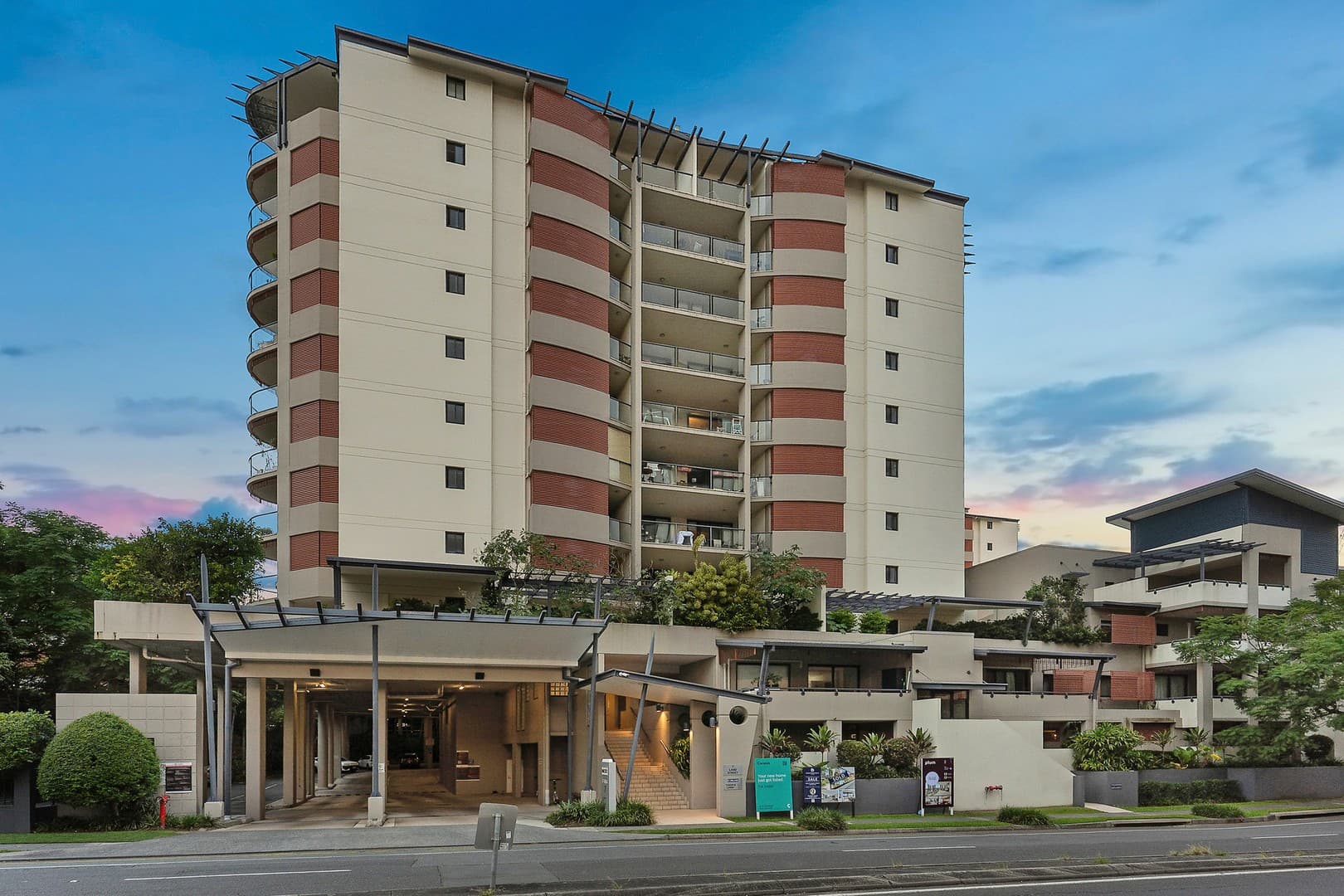 119/7 Land Street, Toowong - Image 1