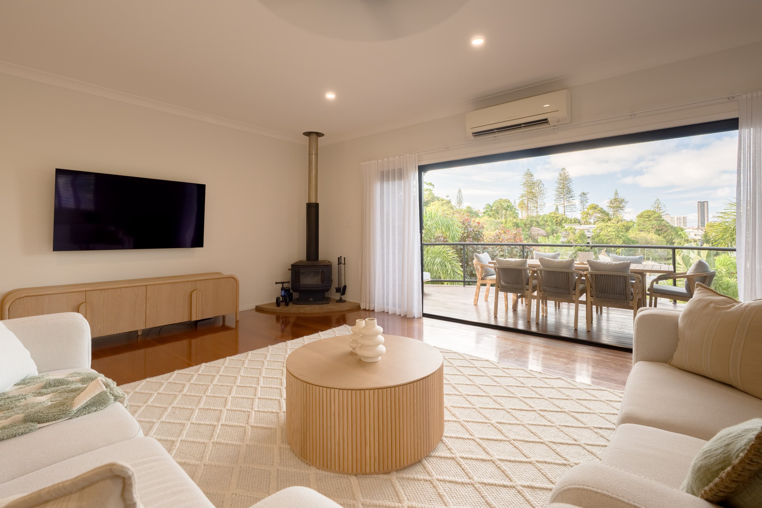 50 Ballow Street, Coolangatta — photo 1 of 5
