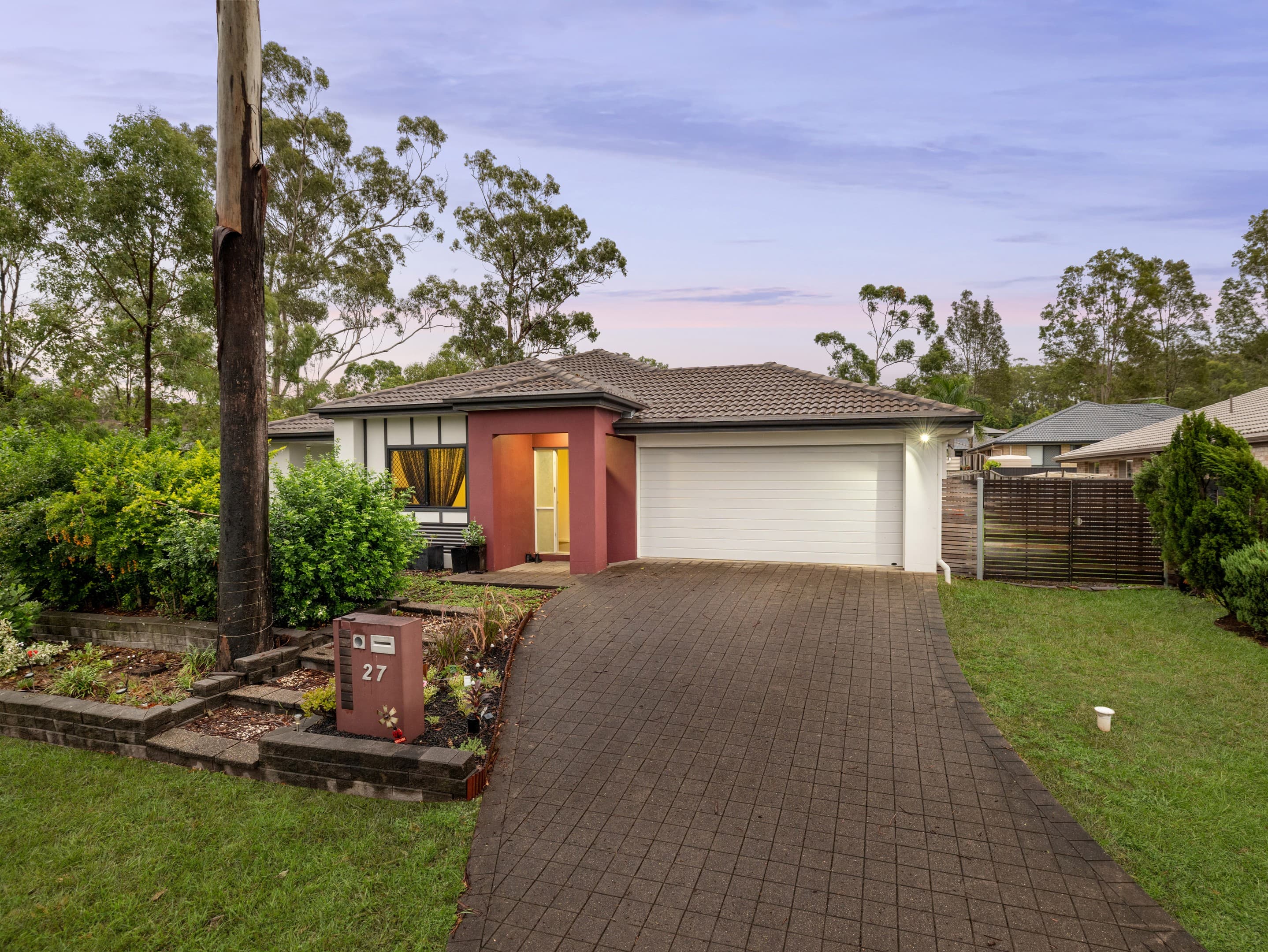 27 Quinn Close, Augustine Heights - Image 1