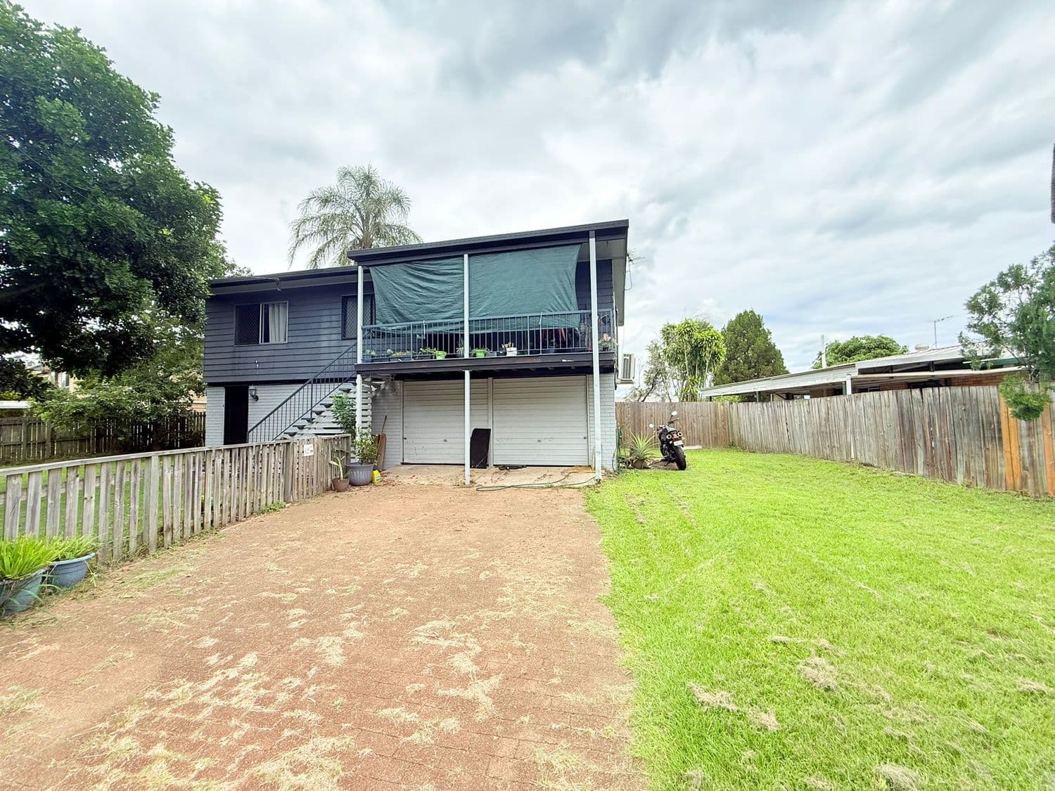 216 Middle Road, Boronia Heights - Image 1