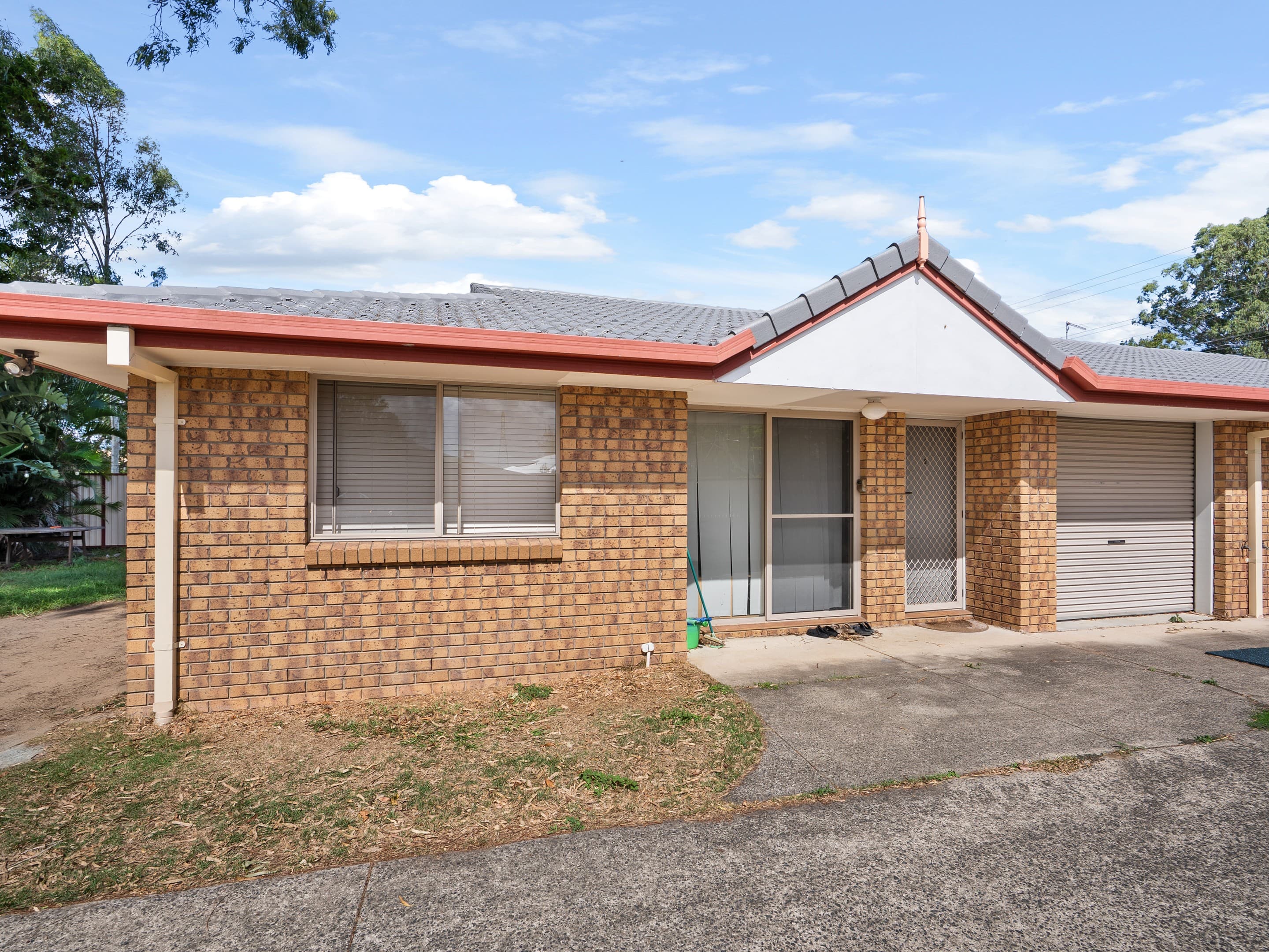 2/13 Sunnymeade Drive, Caboolture — photo 1 of 5