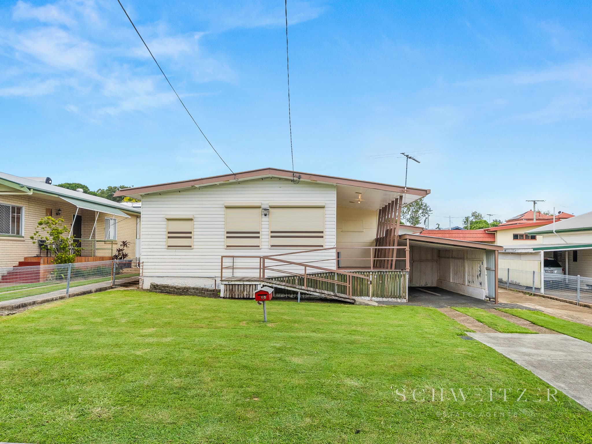 10 Gomer Street, Booval, Booval — photo 1 of 5