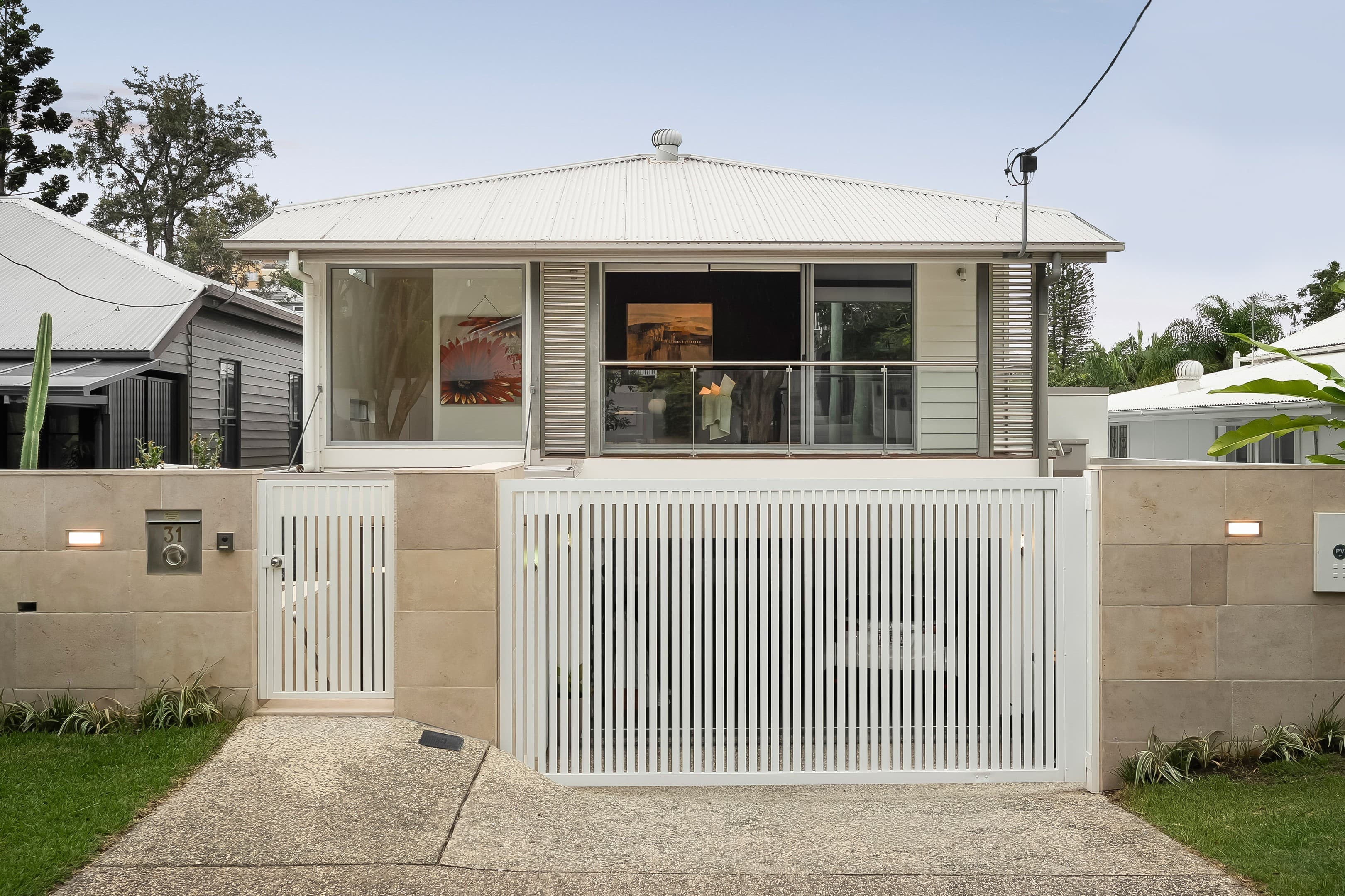 31 Pine Street, Hamilton - Image 1