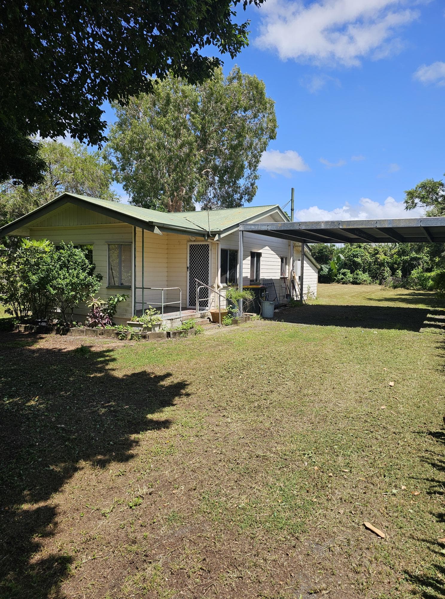 105 Grendon Street, North Mackay — photo 1 of 5