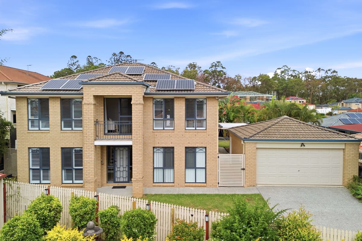 29 Maisie Place, Eight Mile Plains — photo 1 of 5