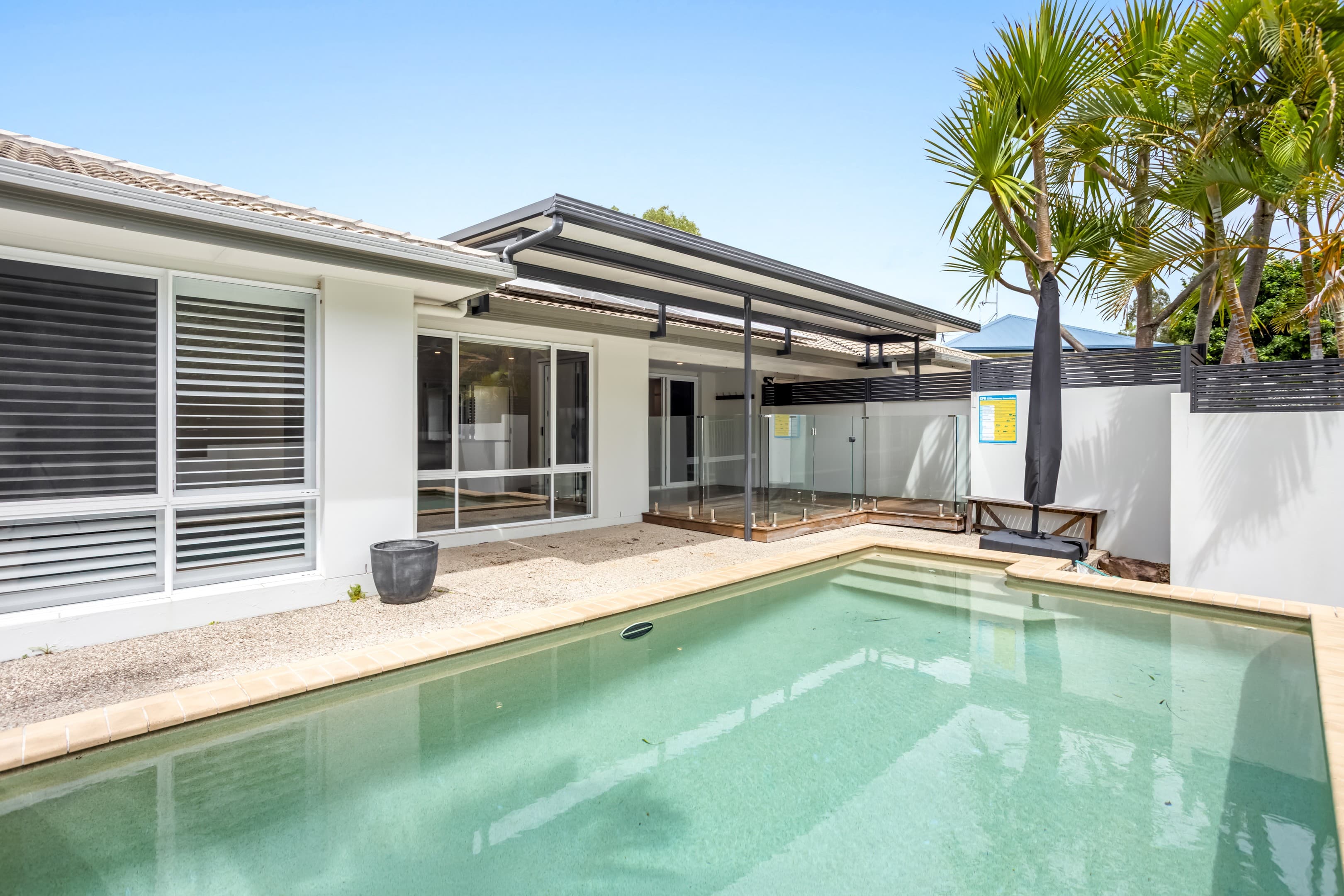 41 Barradeen Circuit, Pacific Pines — photo 1 of 5