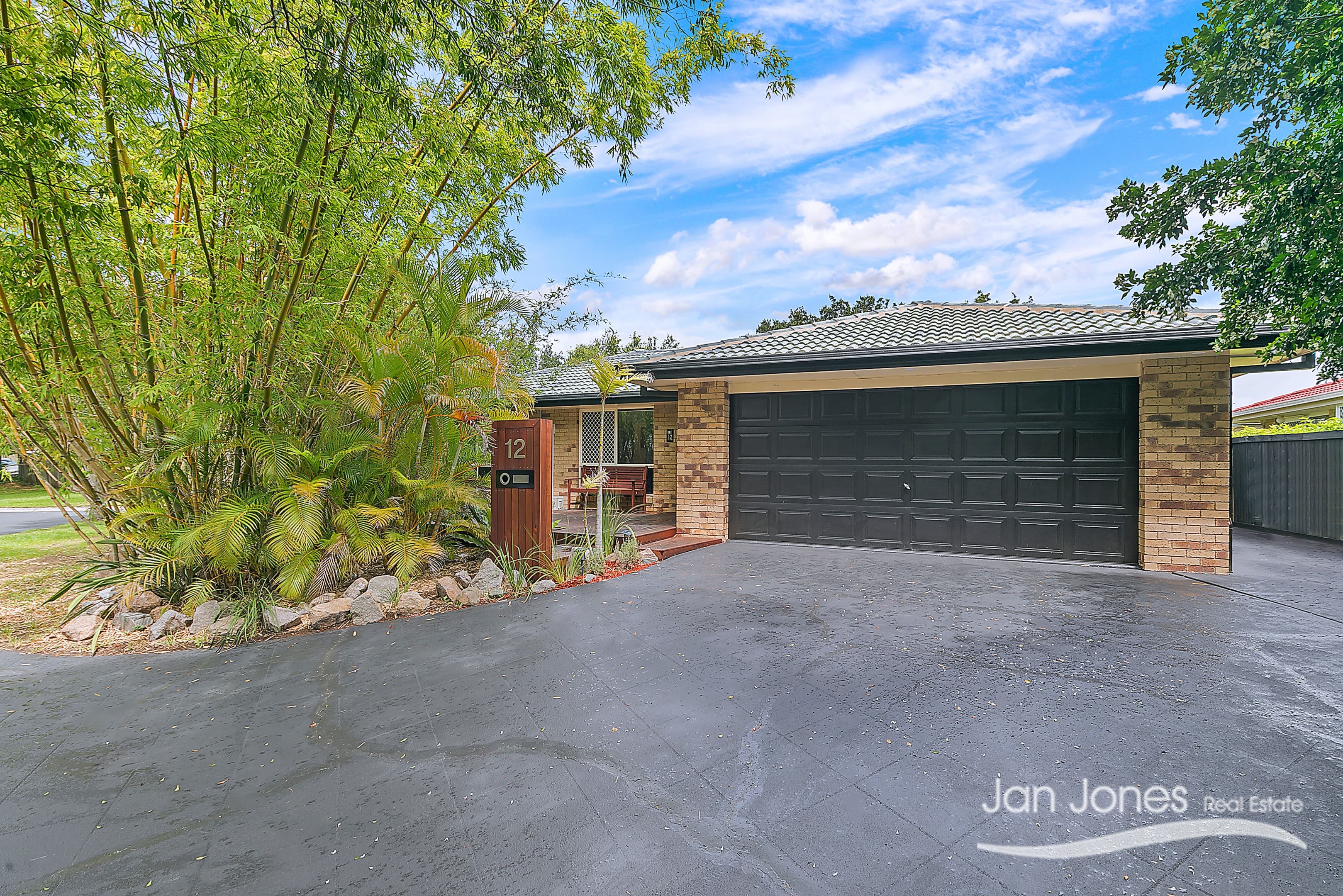 12 Padua Place, Boondall — photo 1 of 5