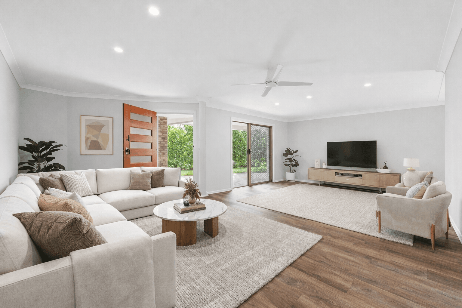 21 Indooroopilly Court, Robina - Image 1