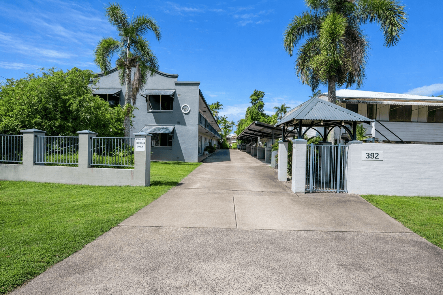 2/392 Severin Street, Parramatta Park — photo 1 of 5
