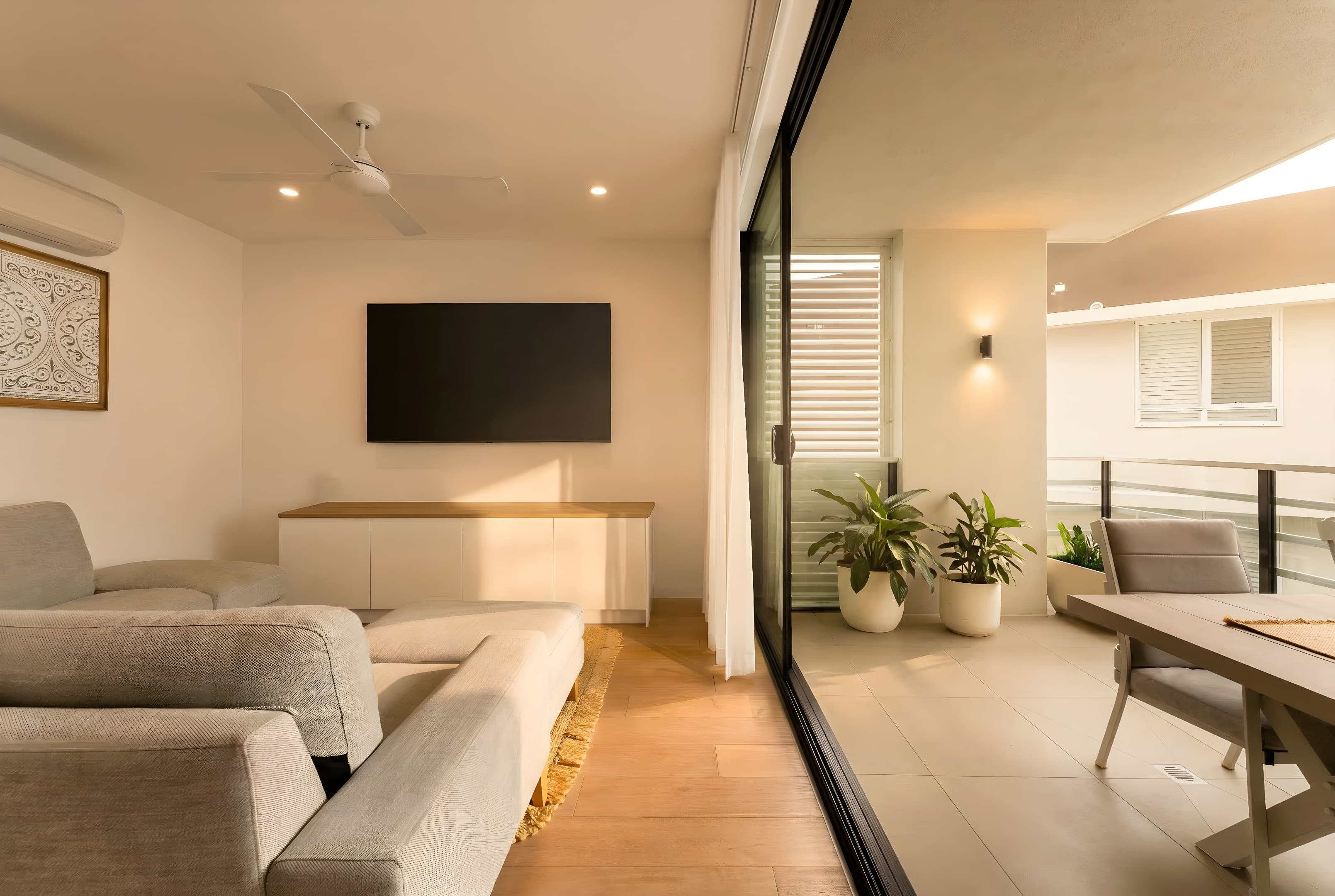 509/13-15 Haig Street, Coolangatta - Image 1