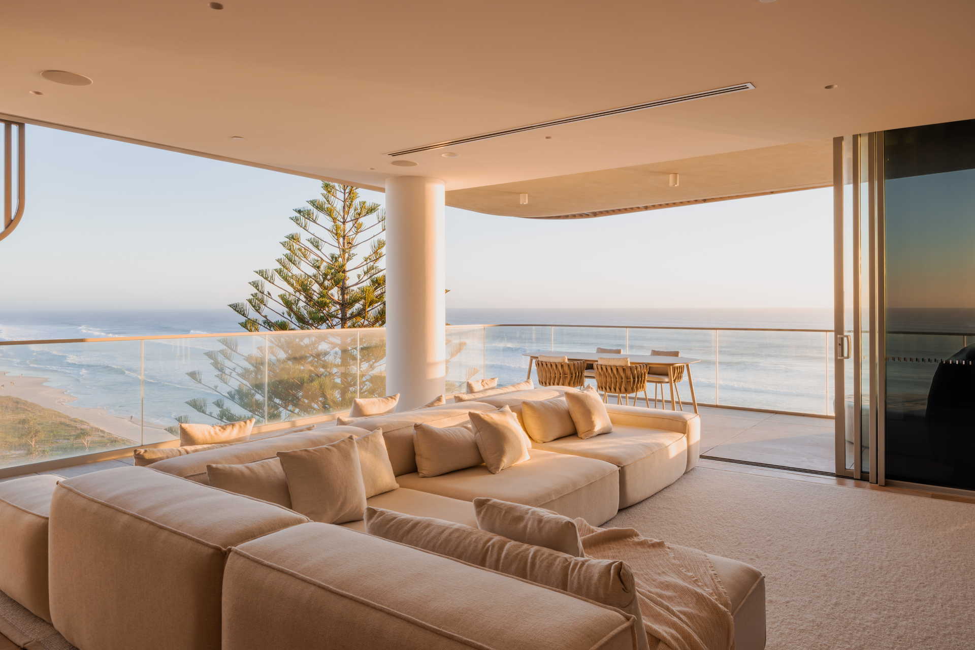 801/474 The Esplanade, Palm Beach — photo 1 of 5