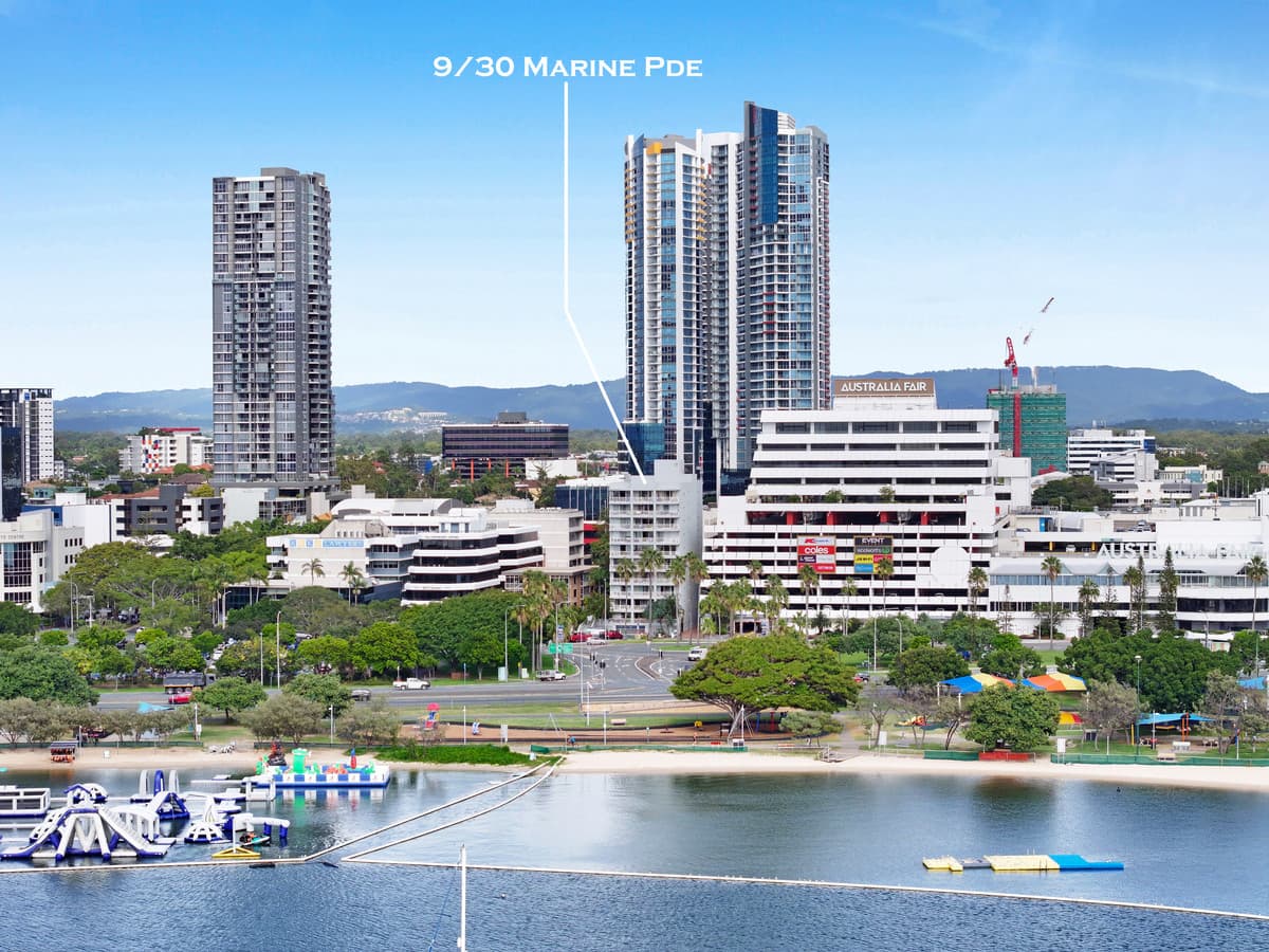 9/30 Marine Parade, Southport - Image 1