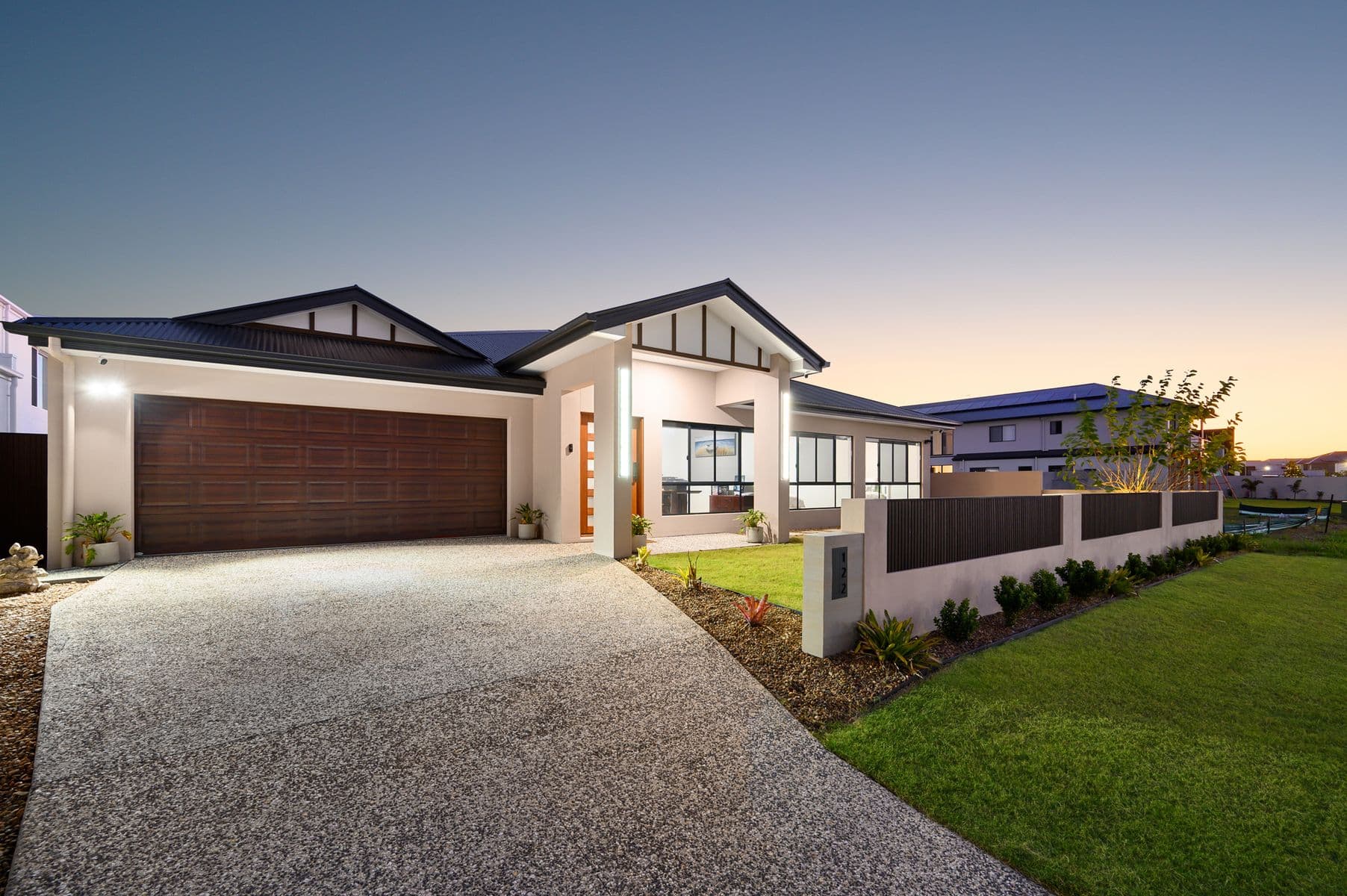 122 Paradise Parade, Jacobs Well - Image 1