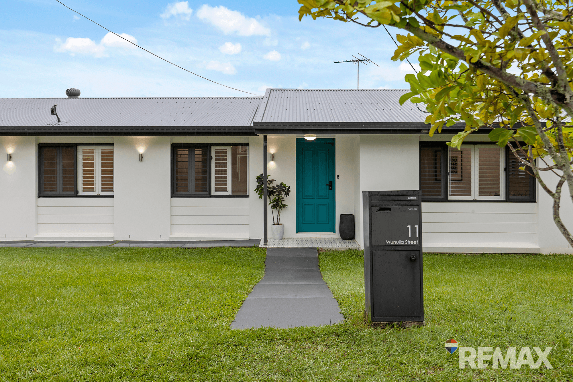 11 Wunulla Street, Thorneside - Image 1