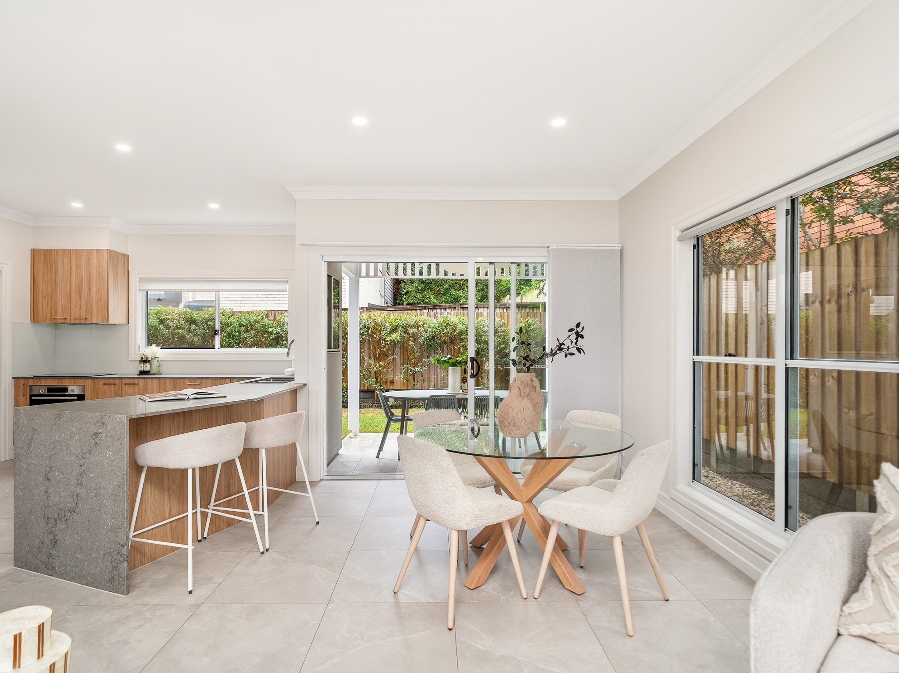 8 Stable Street, Hamilton — photo 1 of 5