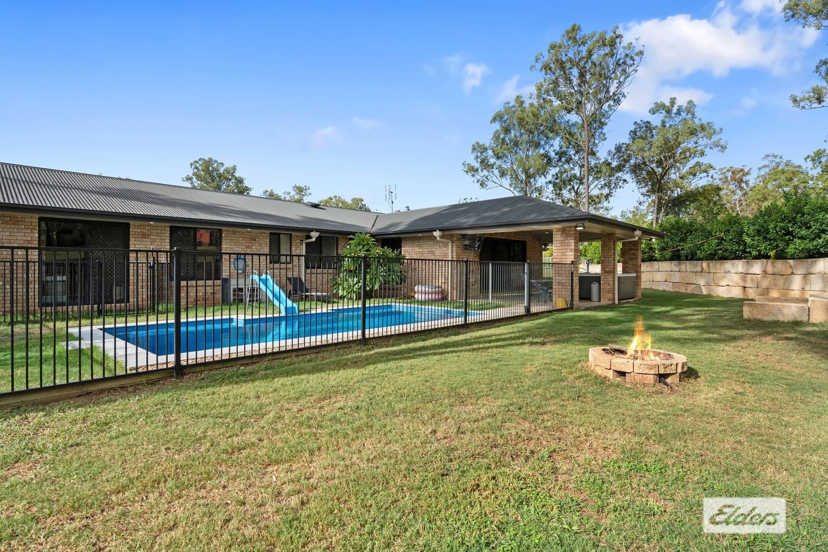 4 Edinburgh Avenue, Regency Downs