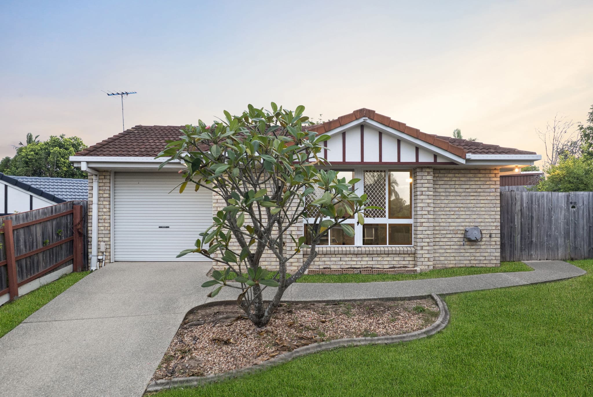 8 Kelsal Court, Heritage Park - Image 1