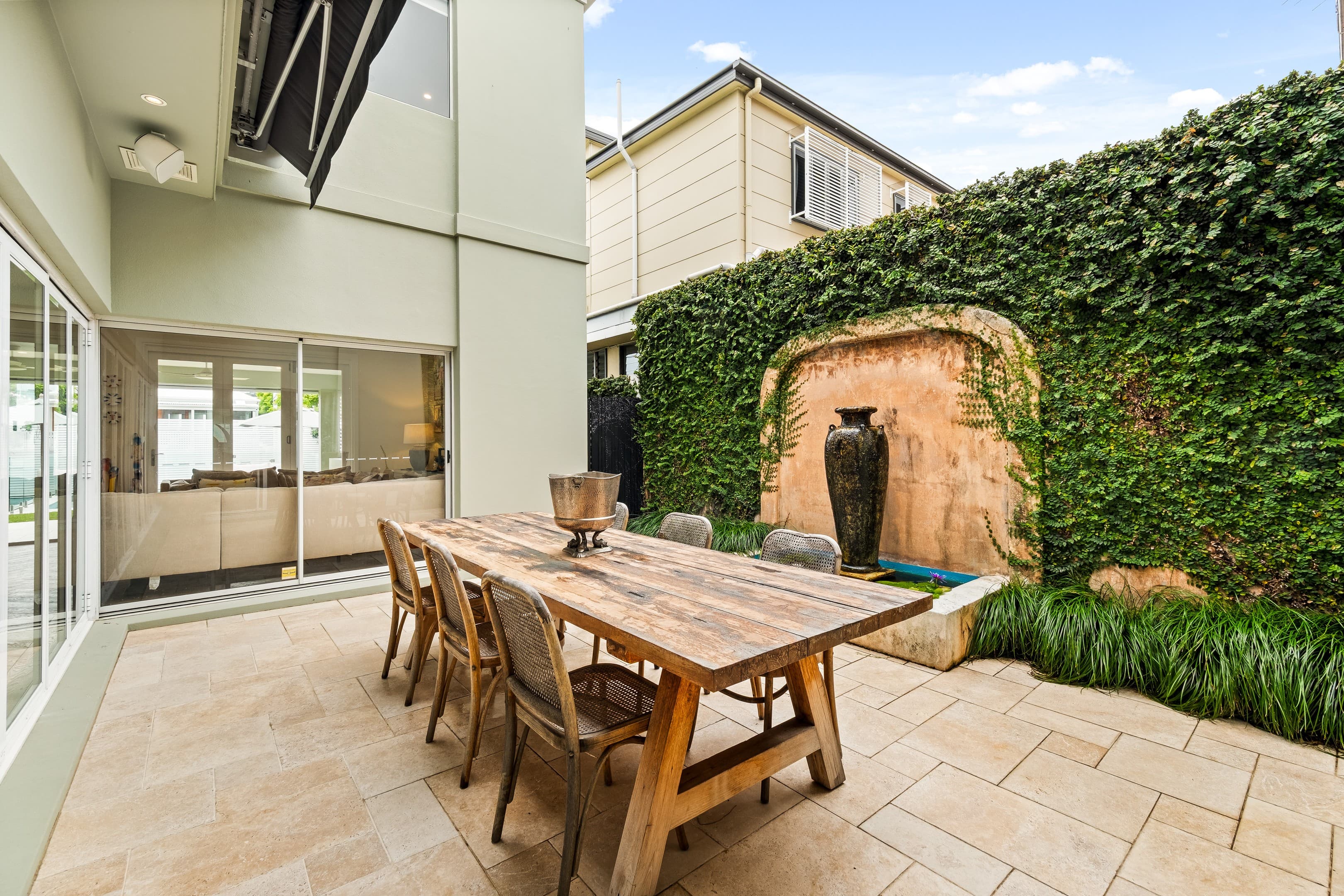 284 Harcourt Street, Teneriffe - Image 1