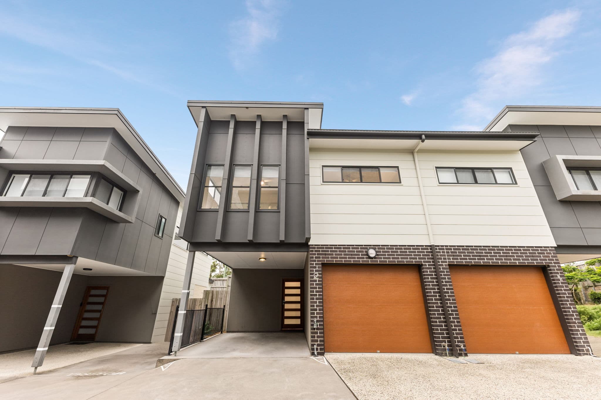 2/122 Soames Street, Everton Park — photo 1 of 5