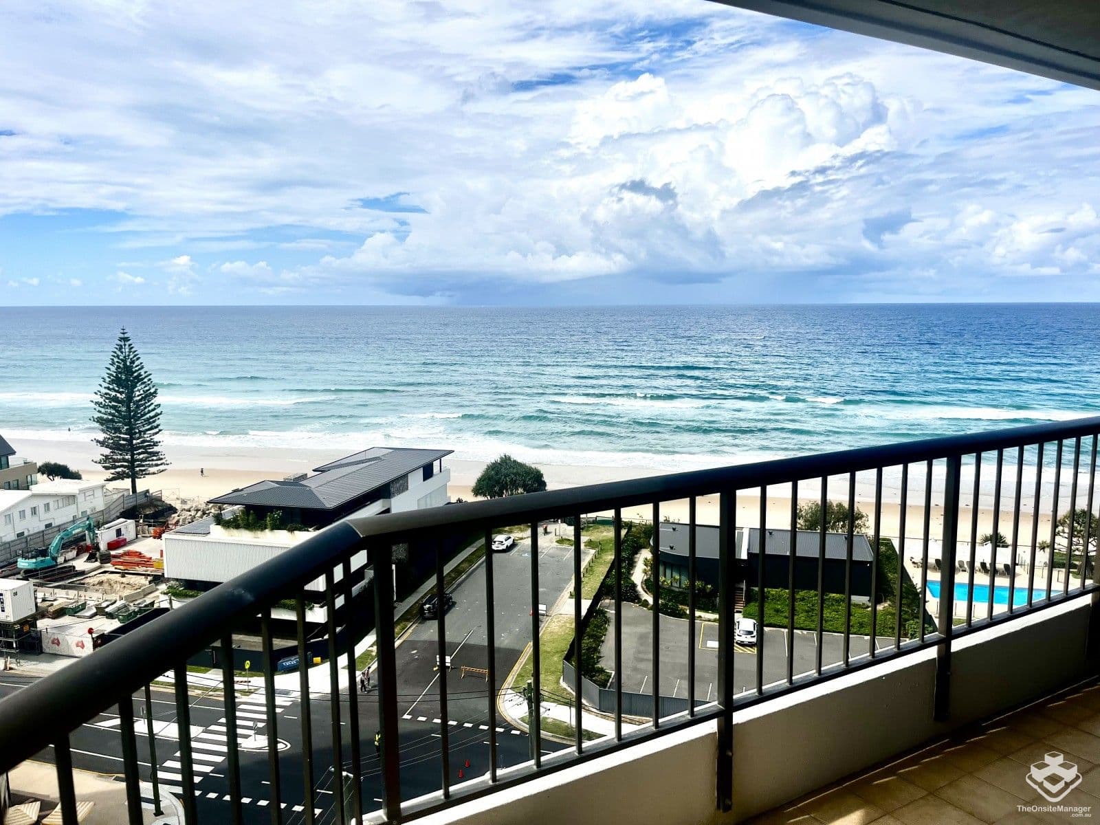 ID:21171893/3554 Main Beach Parade, Main Beach — photo 1 of 5