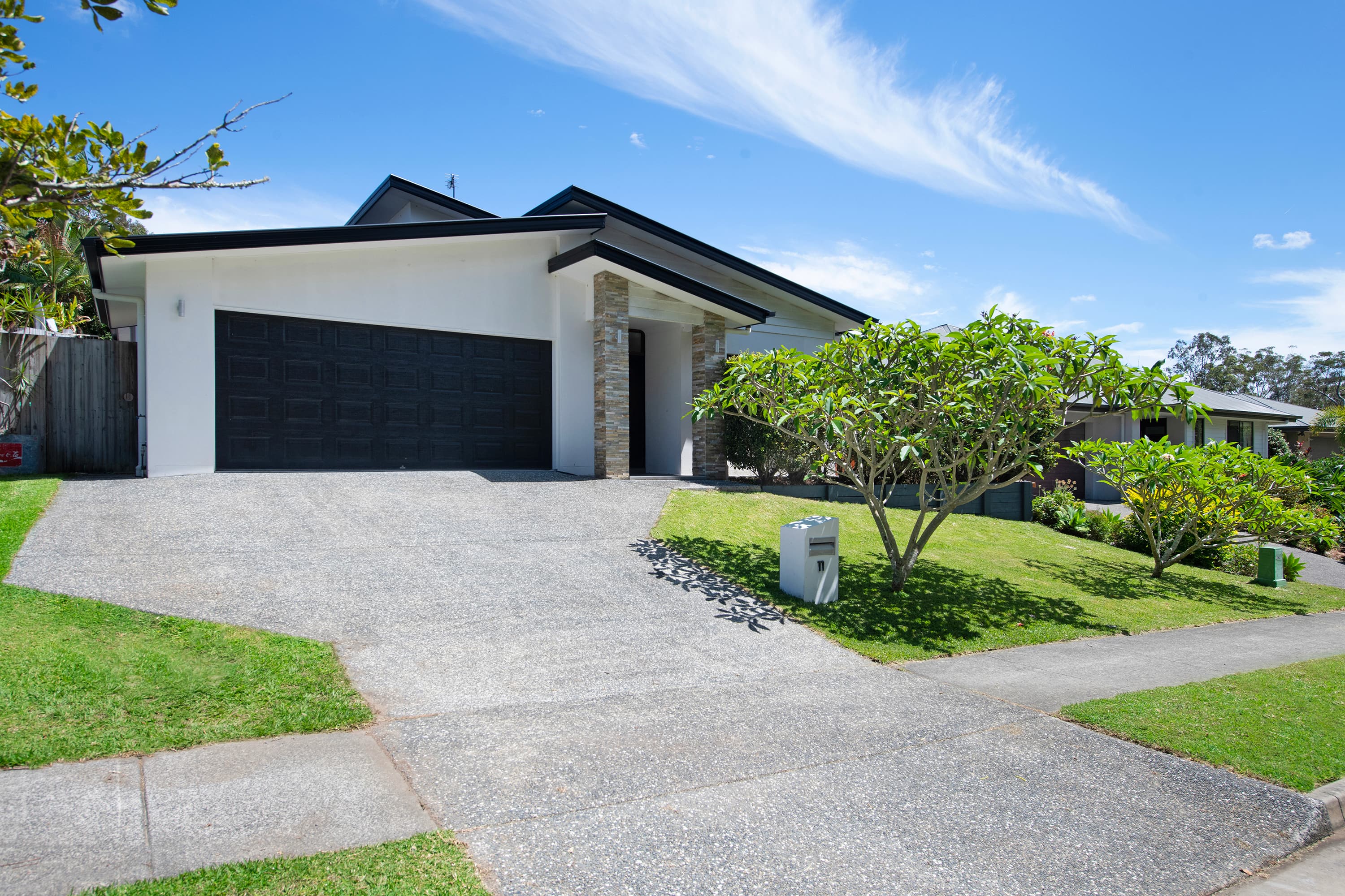 11 Green Court, Reedy Creek - Image 1