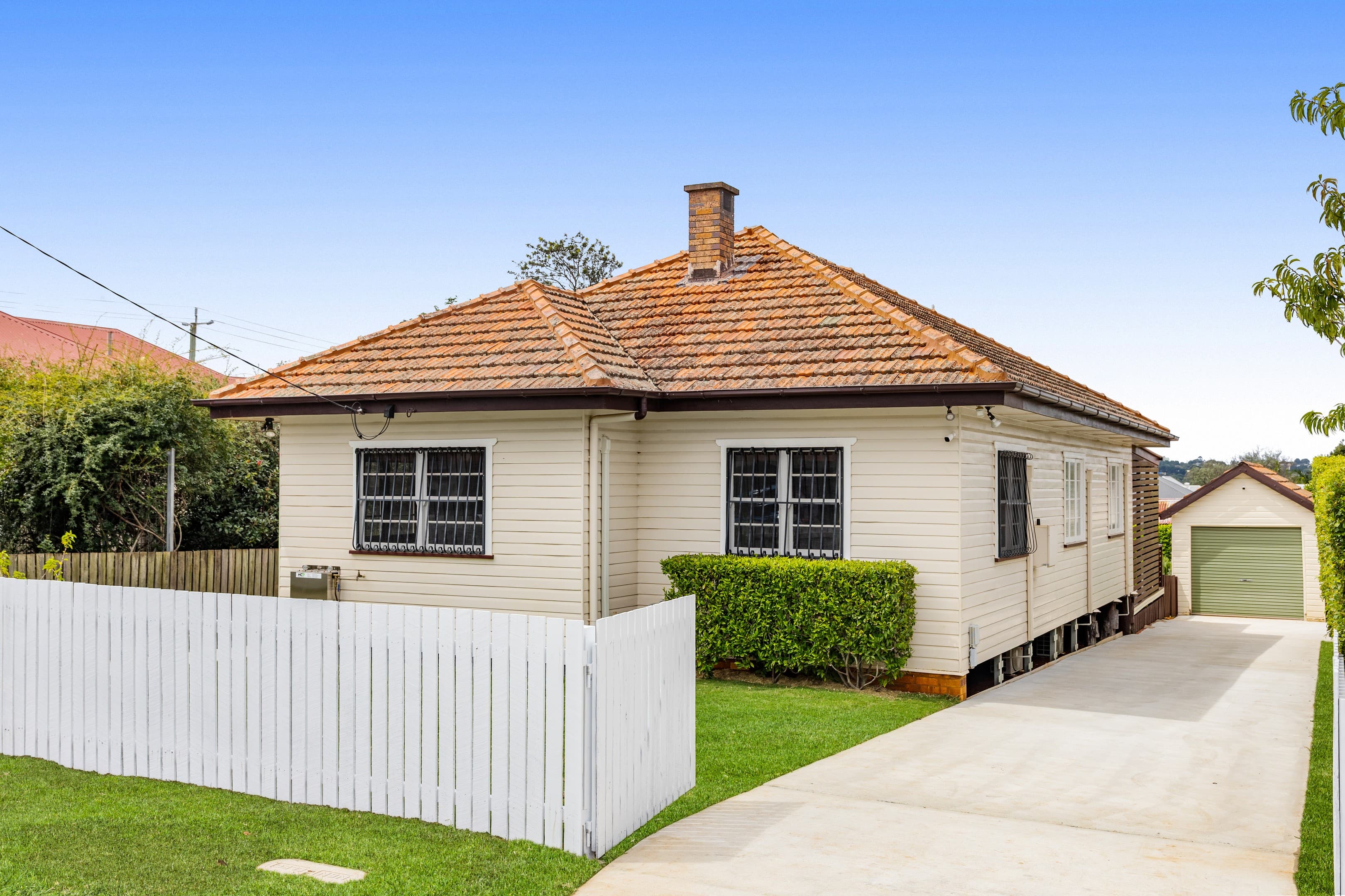 10 Helen Street, Newtown - Image 1