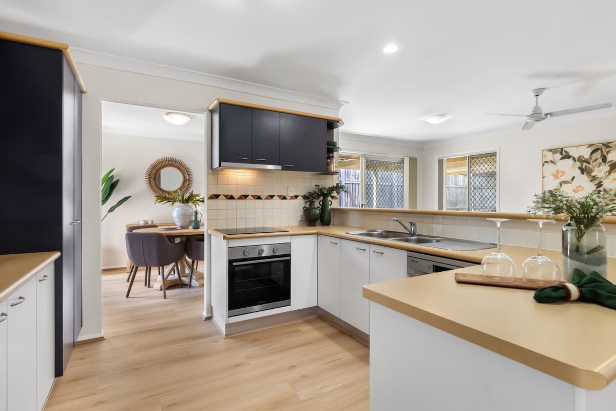 5 Mount Maroon Street, Algester, Algester — photo 1 of 5