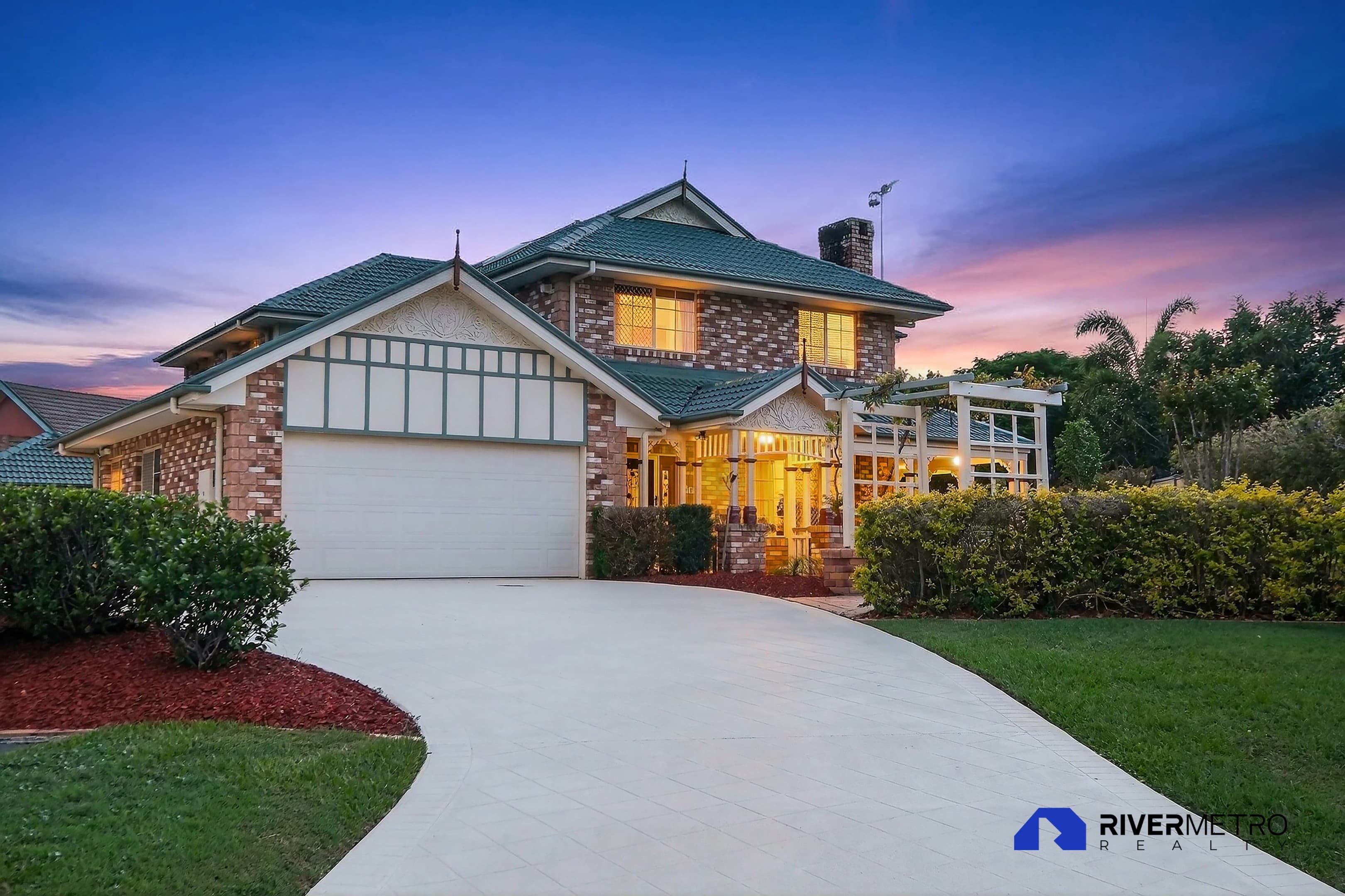 20 TAVISTOCK CRESCENT, Murrumba Downs — photo 1 of 5