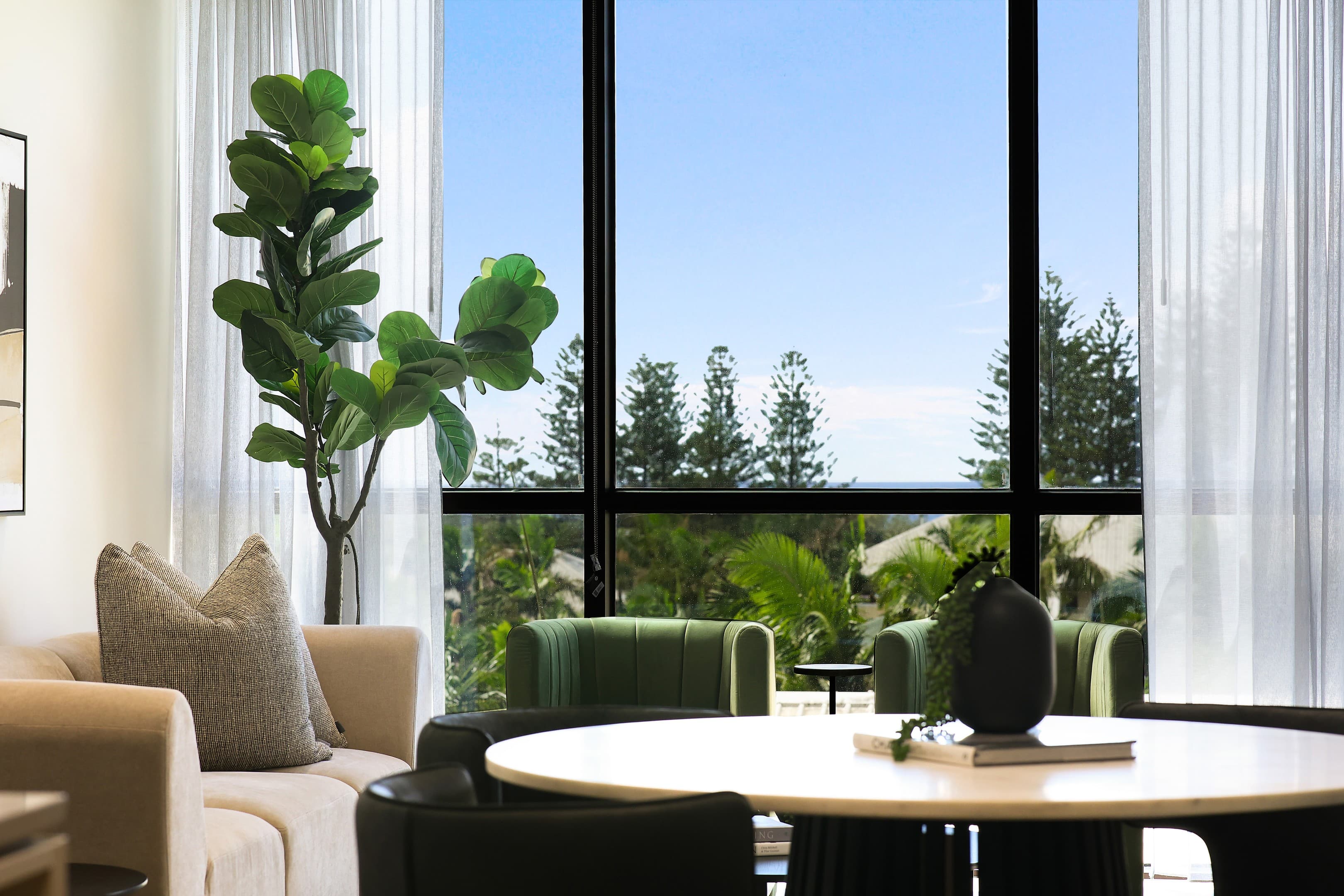 406/7-9 Mermaid Avenue, Mermaid Beach - Image 1