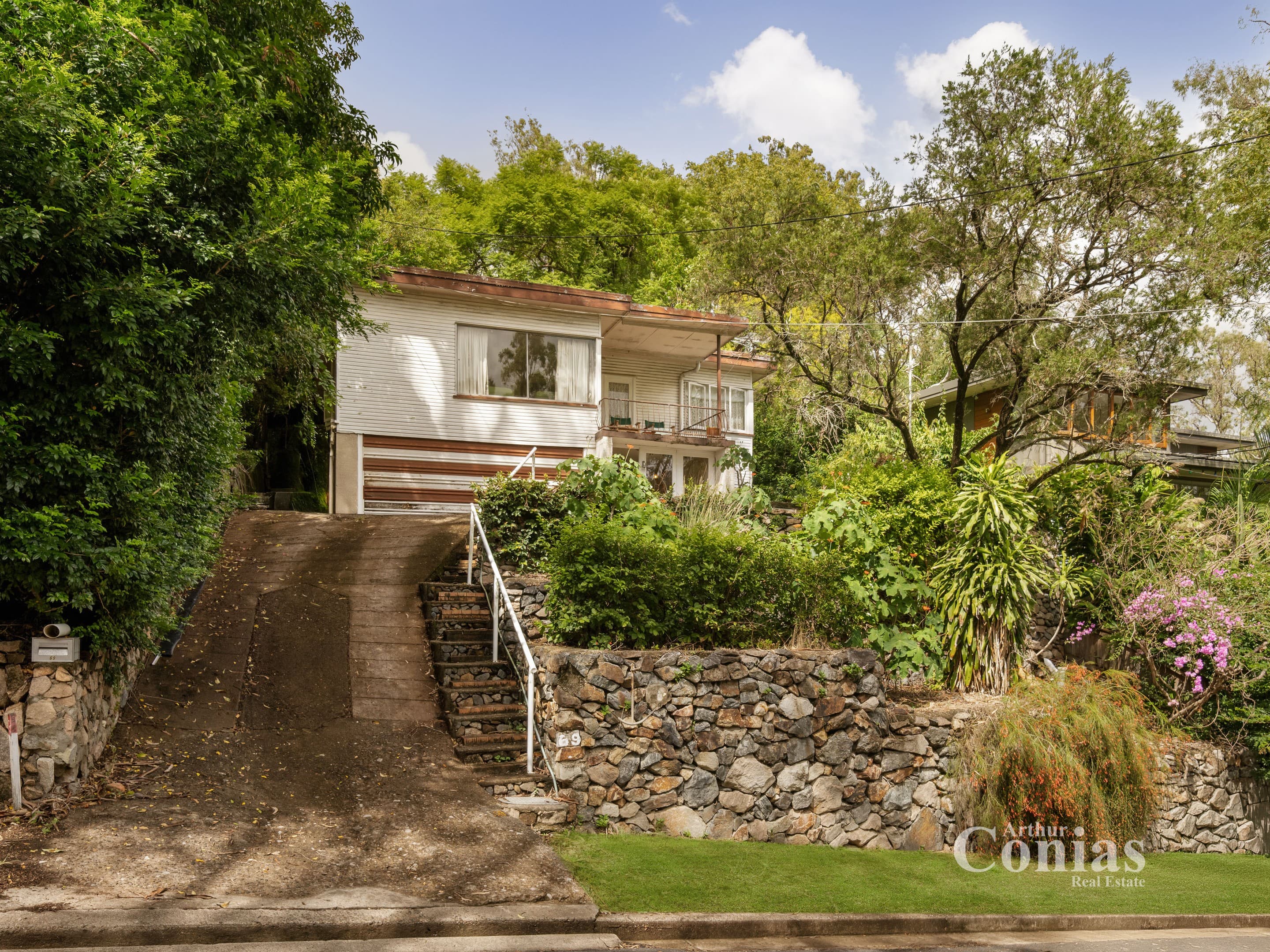 69 Barkala Street, The Gap, The Gap — photo 1 of 5
