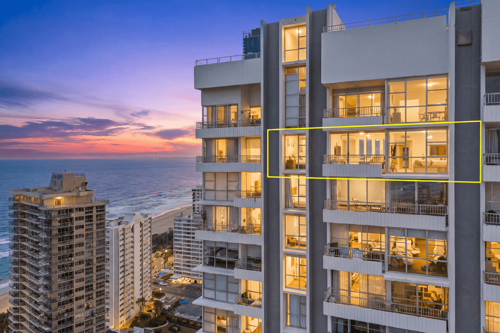 3205/3422 Surfers Paradise Boulevard, Surfers Paradise - Image 1
