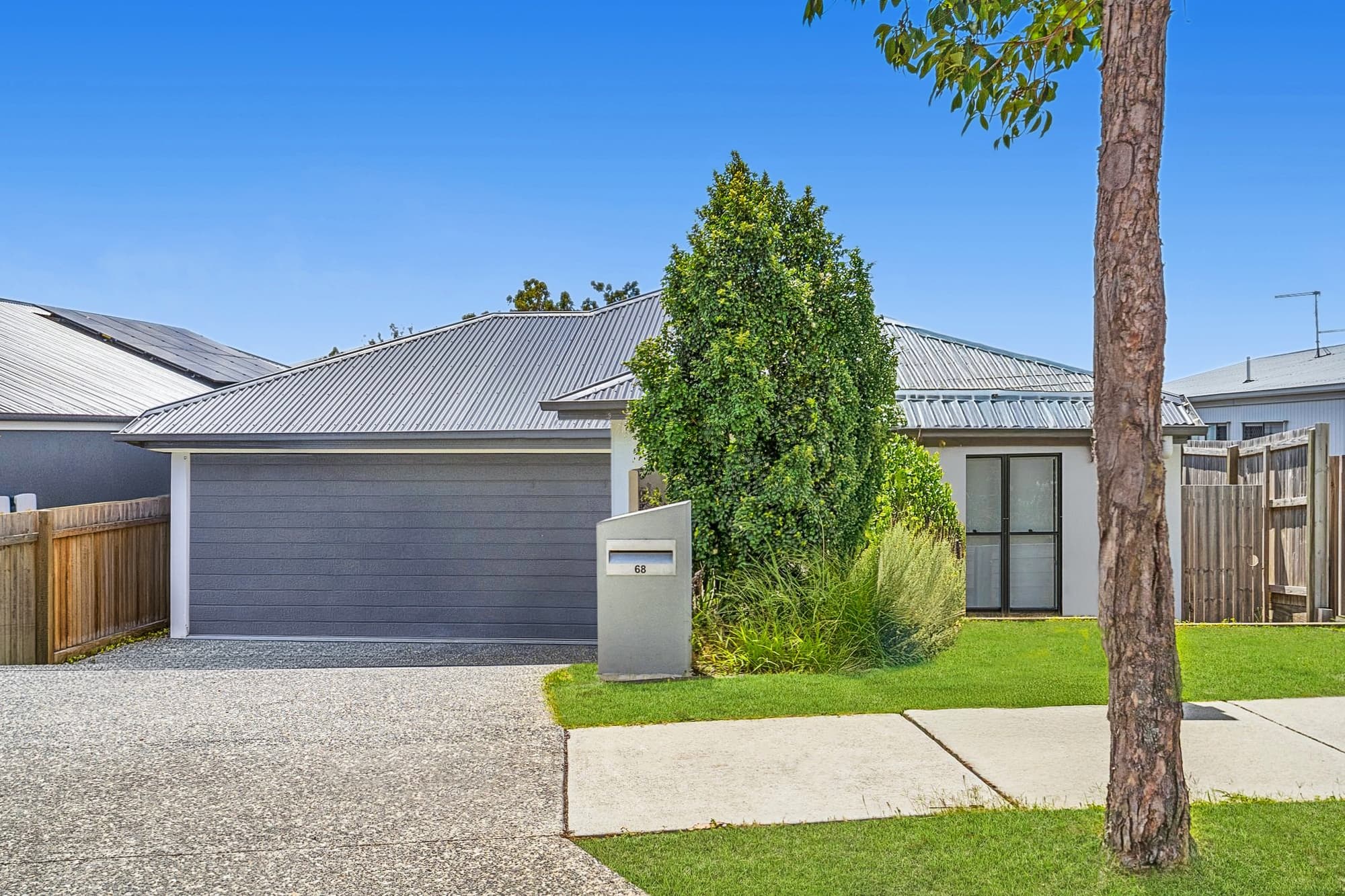68 Dysart Drive, Holmview - Image 1