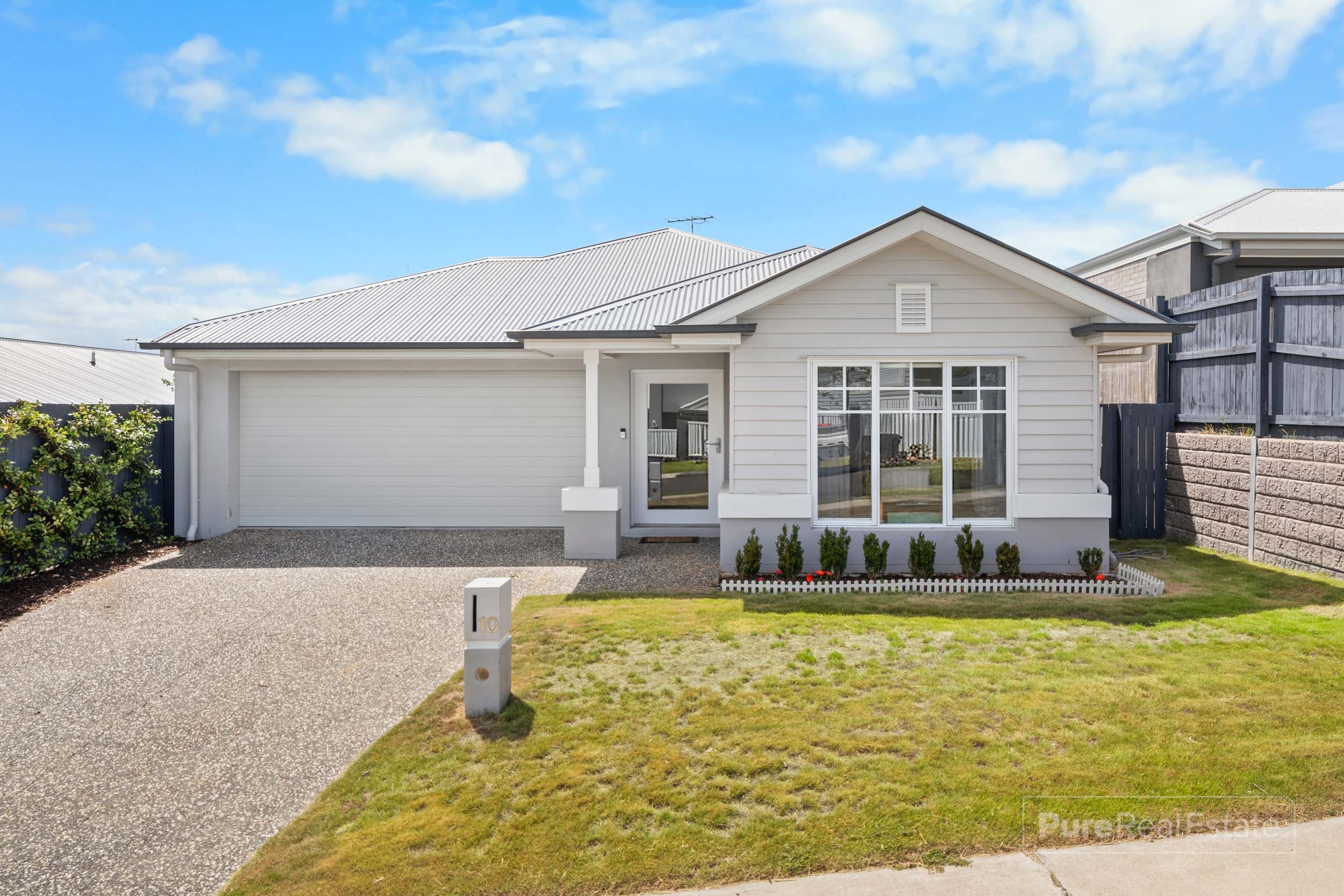 10 Songlark Cres, Springfield — photo 1 of 5