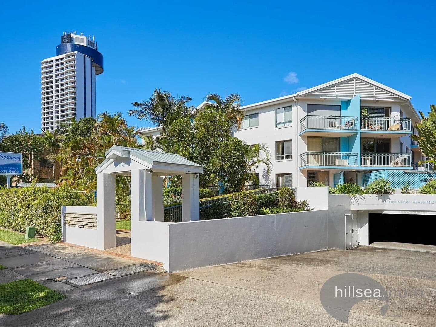 10/10-16 Genoa Street, Surfers Paradise — photo 1 of 5