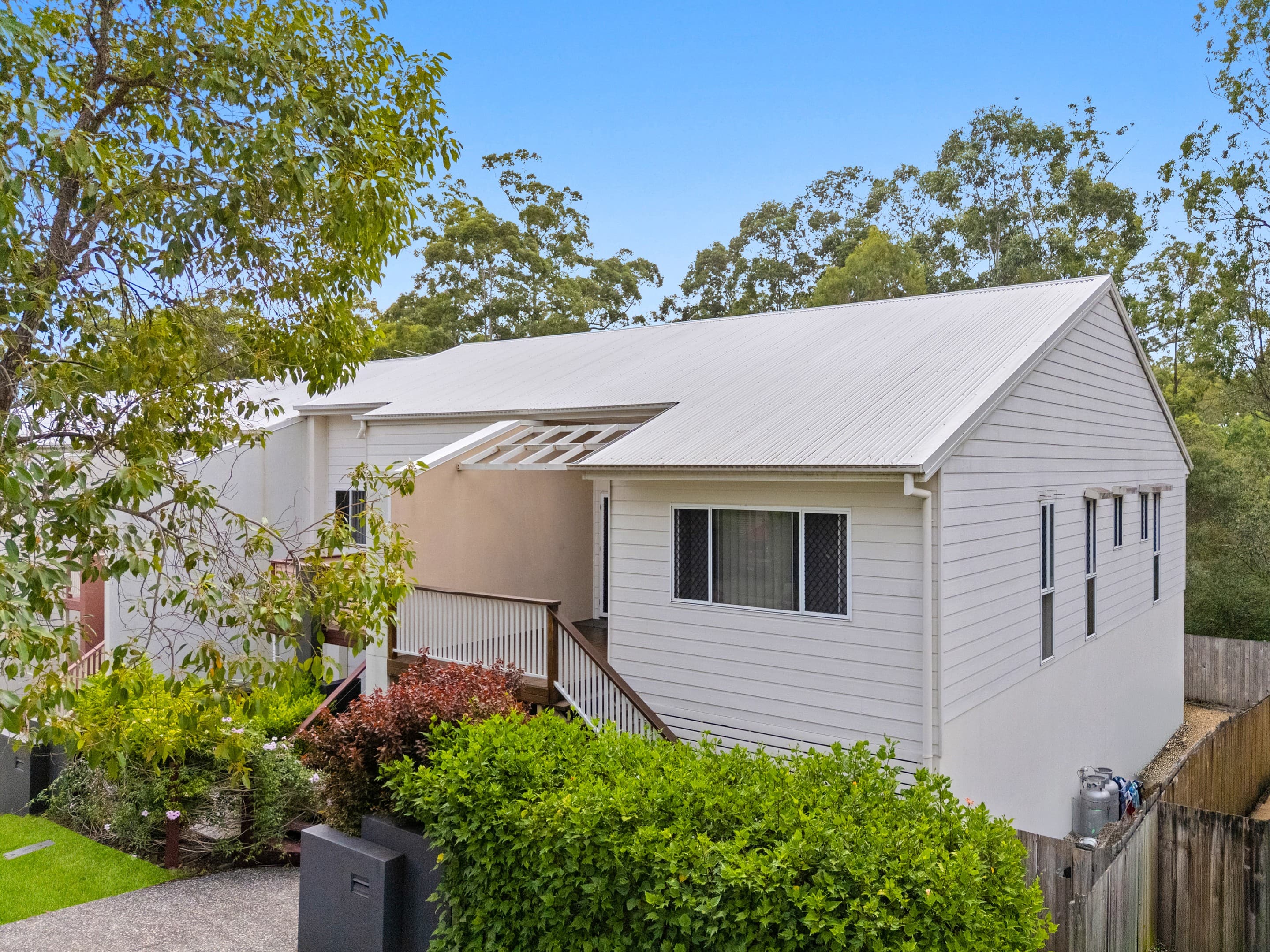 9 Periwinkle Lane, Springfield Lakes - Image 1