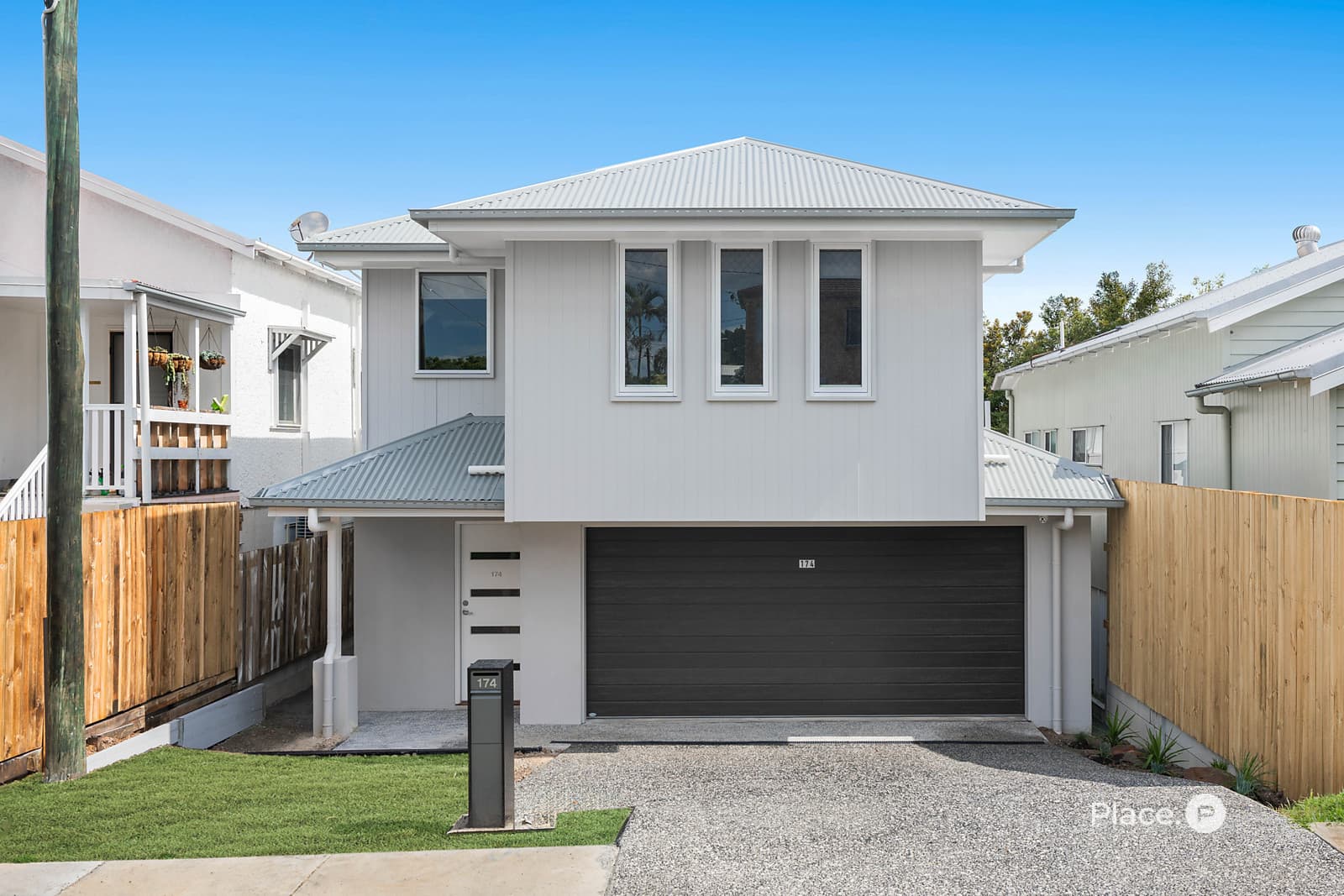 174 Cambridge Parade, Manly - Image 1