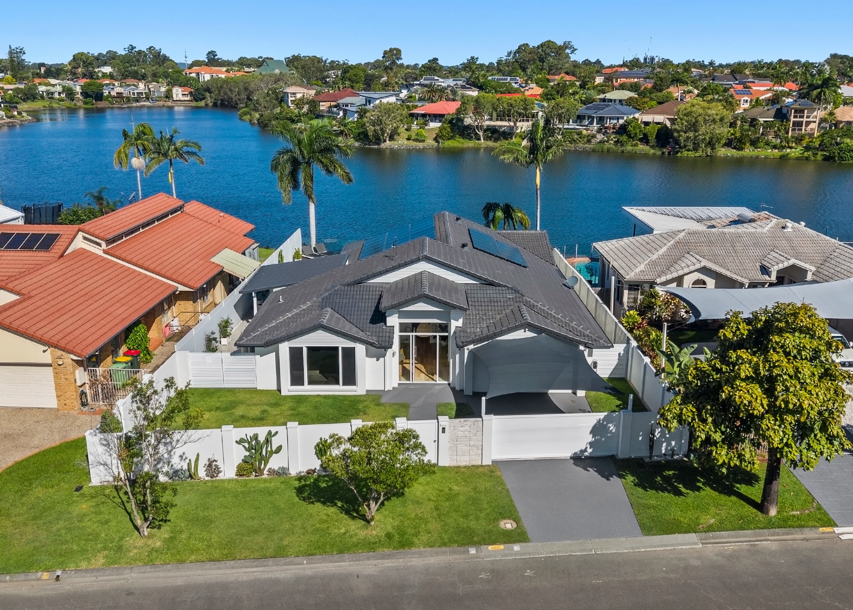 138 Camberwell Circuit, Robina, Robina — photo 1 of 5