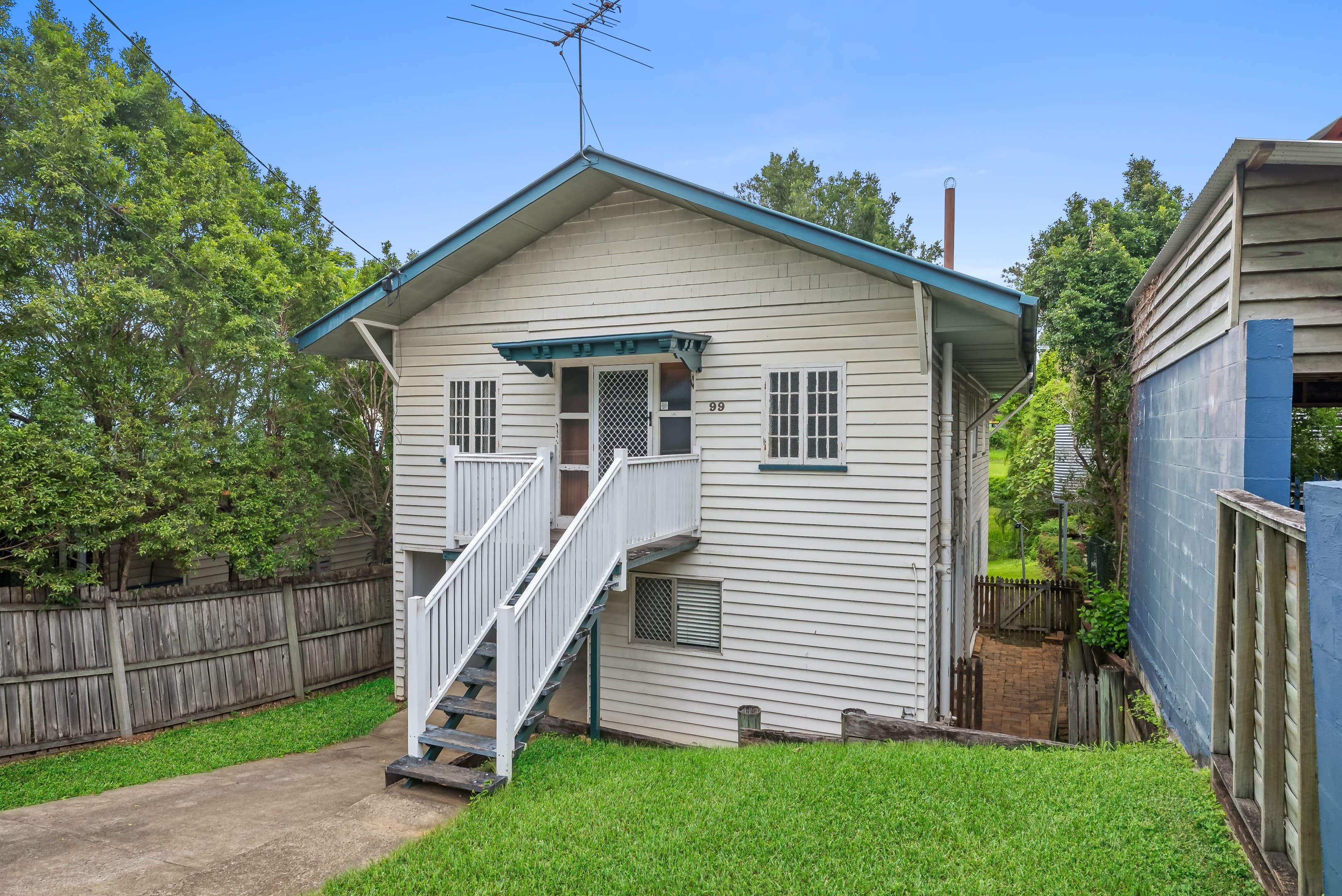 99 Sir Fred Schonell Drive, St Lucia - Image 1