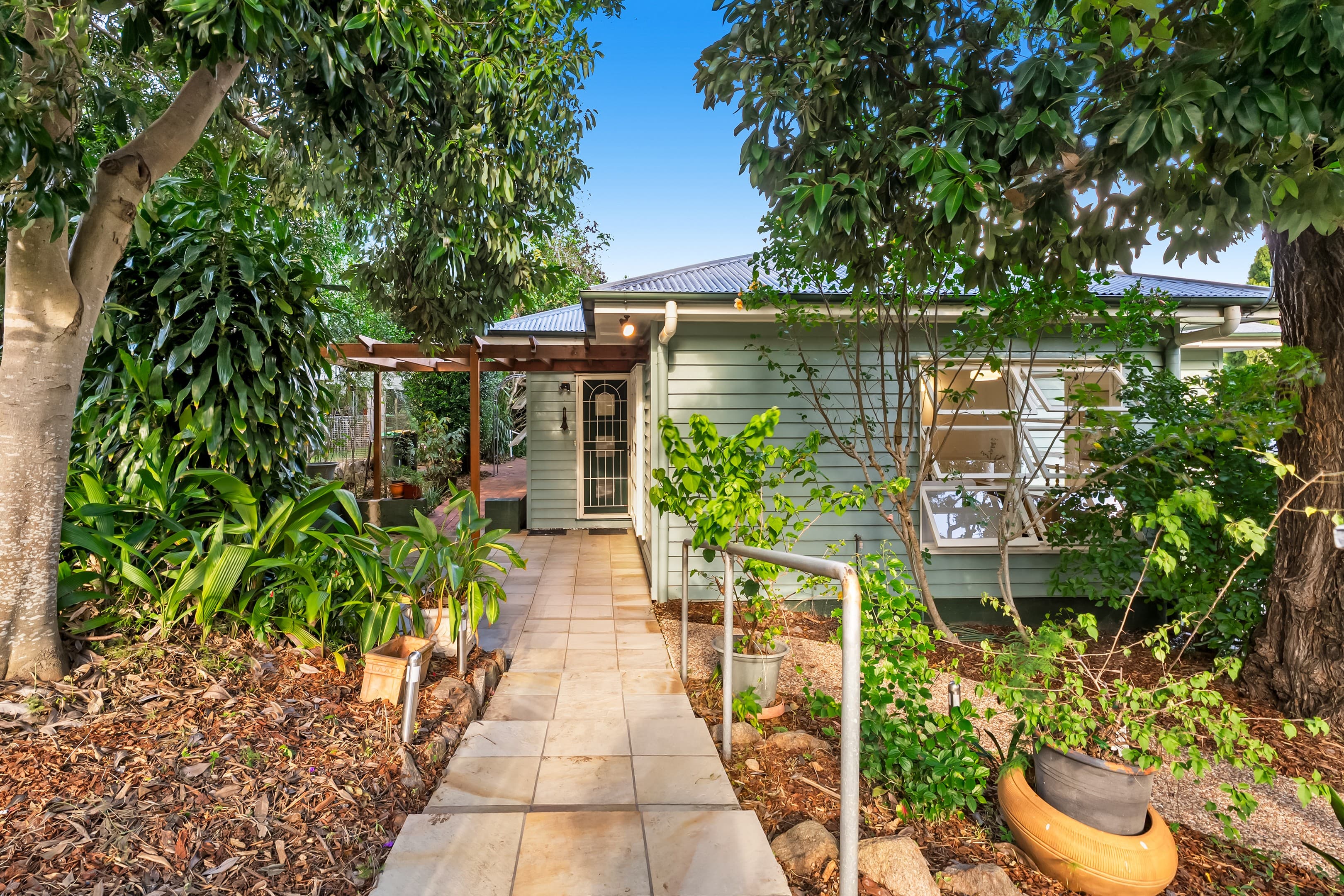 14 Constancia Street, Mitchelton - Image 1