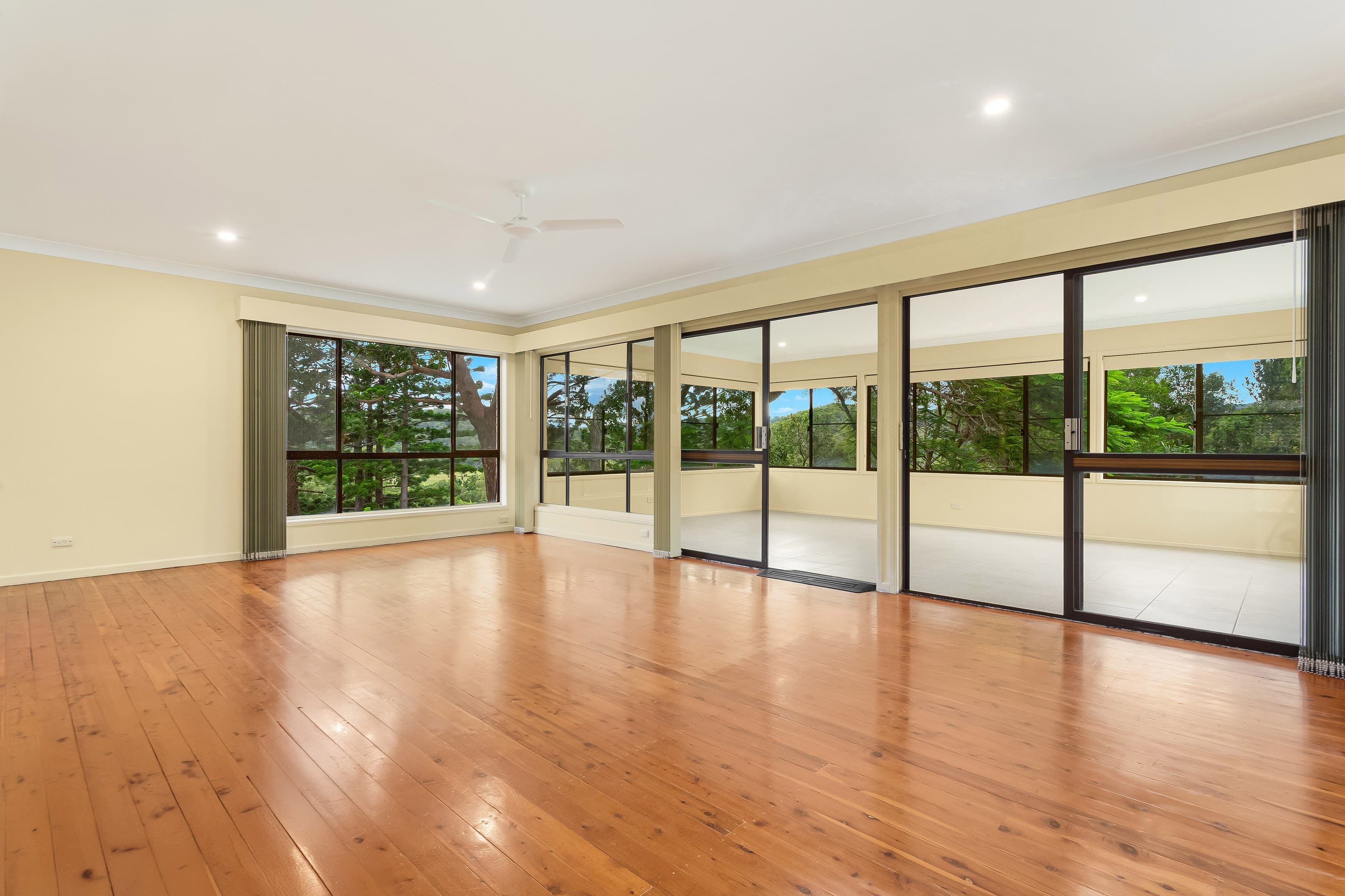 164 Tierney Drive, Currumbin Waters, Currumbin Waters — photo 1 of 5