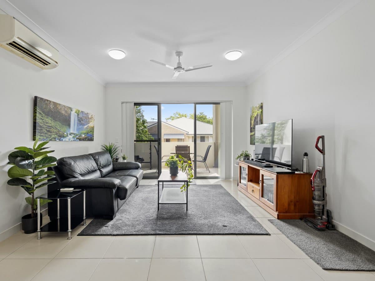 1005/8 Win Street, Eight Mile Plains - Image 1