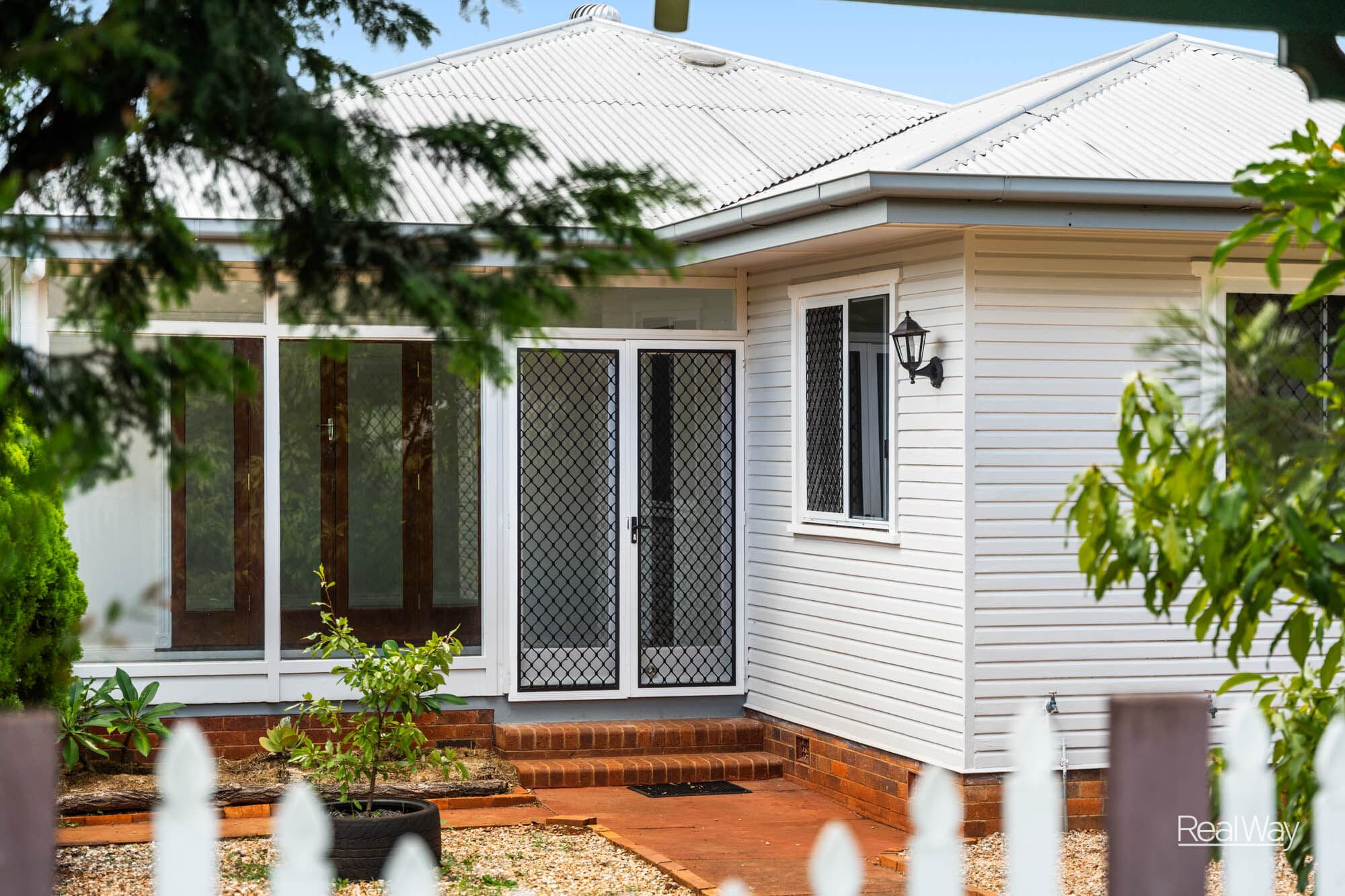 24 Blackdown Street, Harristown - Image 1