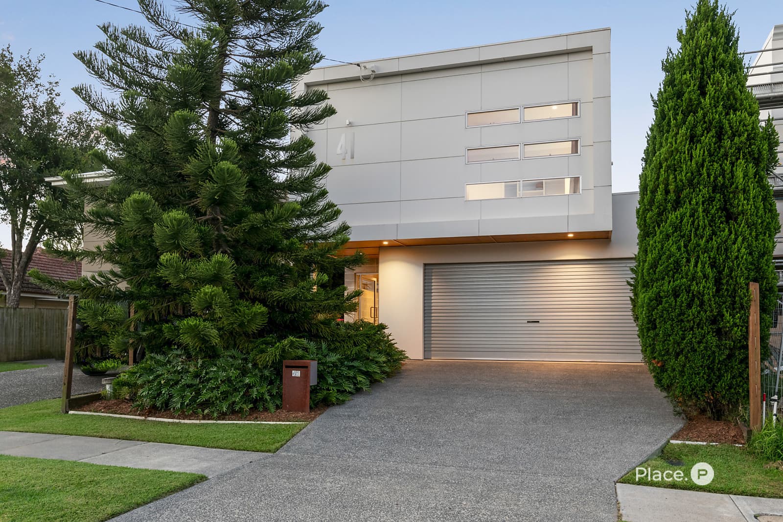 41 Camelot Street, Tennyson - Image 1